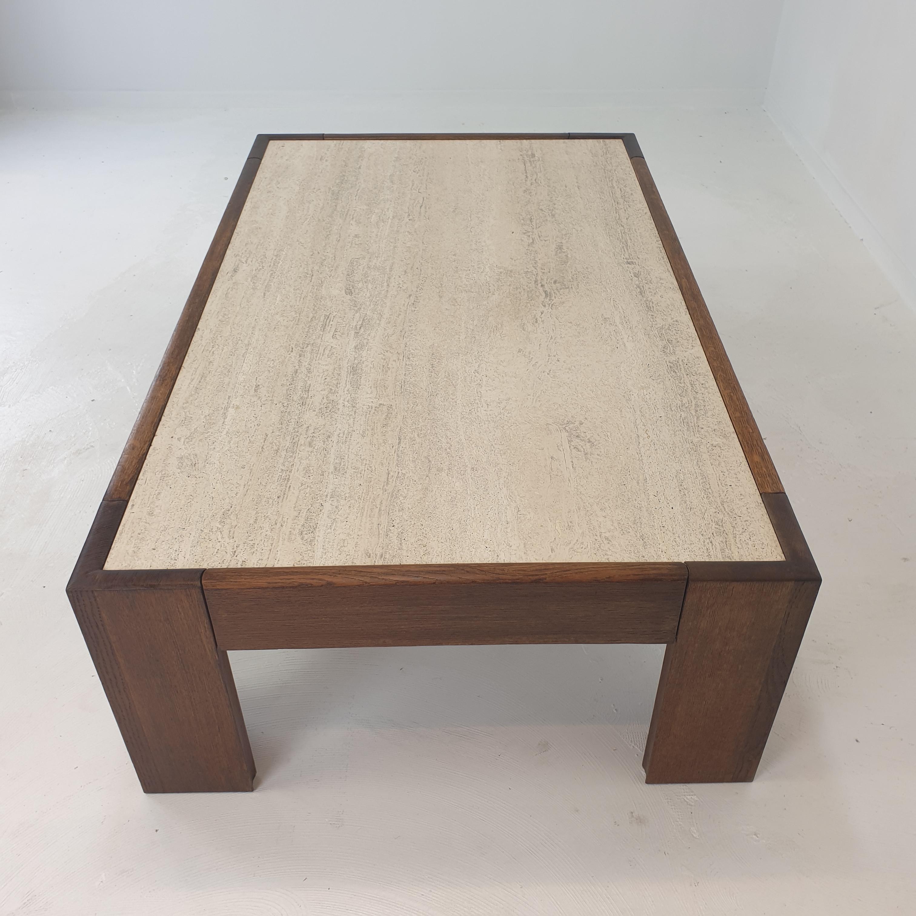 Table basse en travertin avec base en chêne, 1970 5