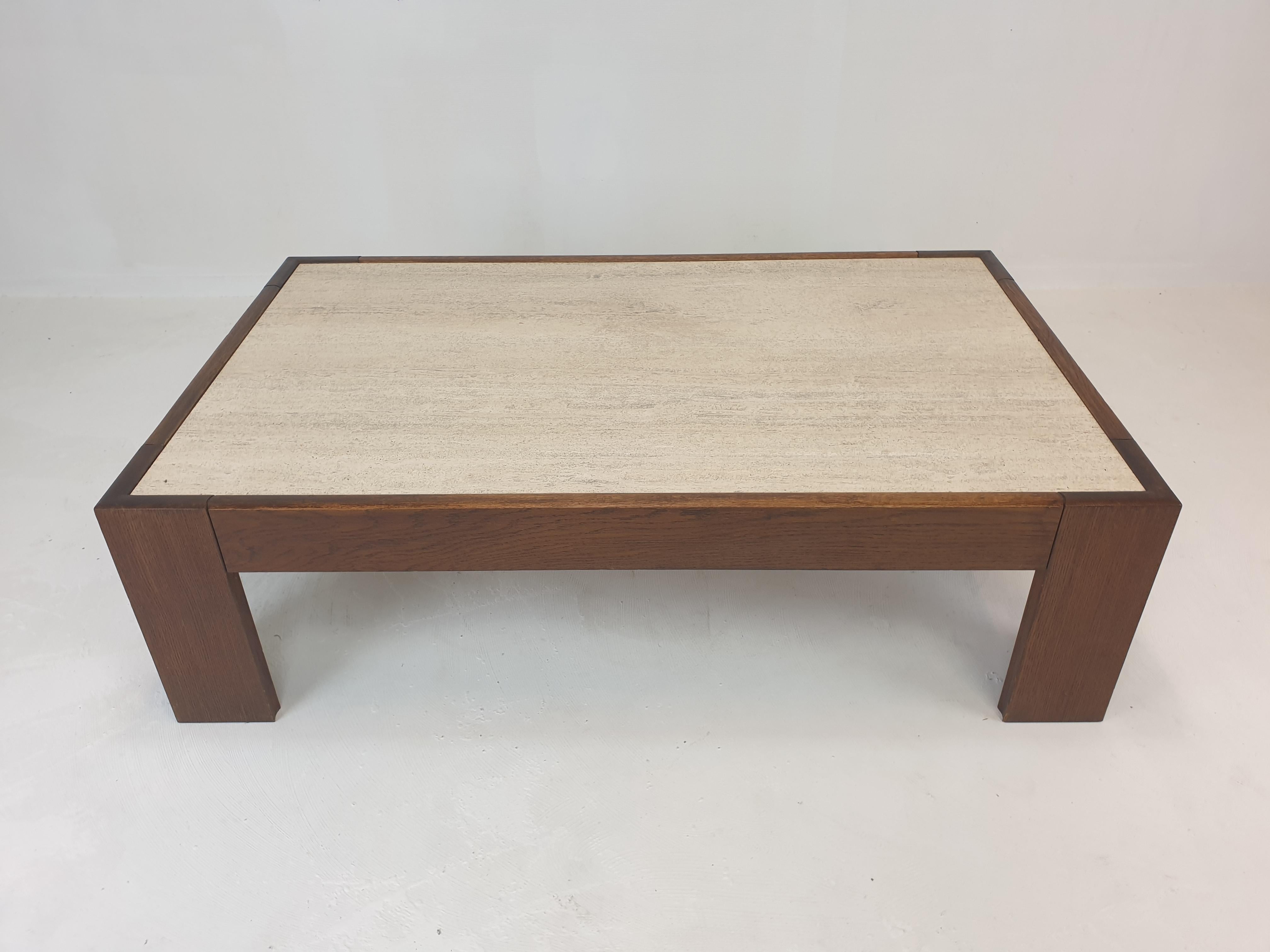 Mid-Century Modern Table basse en travertin avec base en chêne, 1970