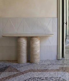 Konsolentisch aus Travertin, inspiriert von Angelo Mangiarotti