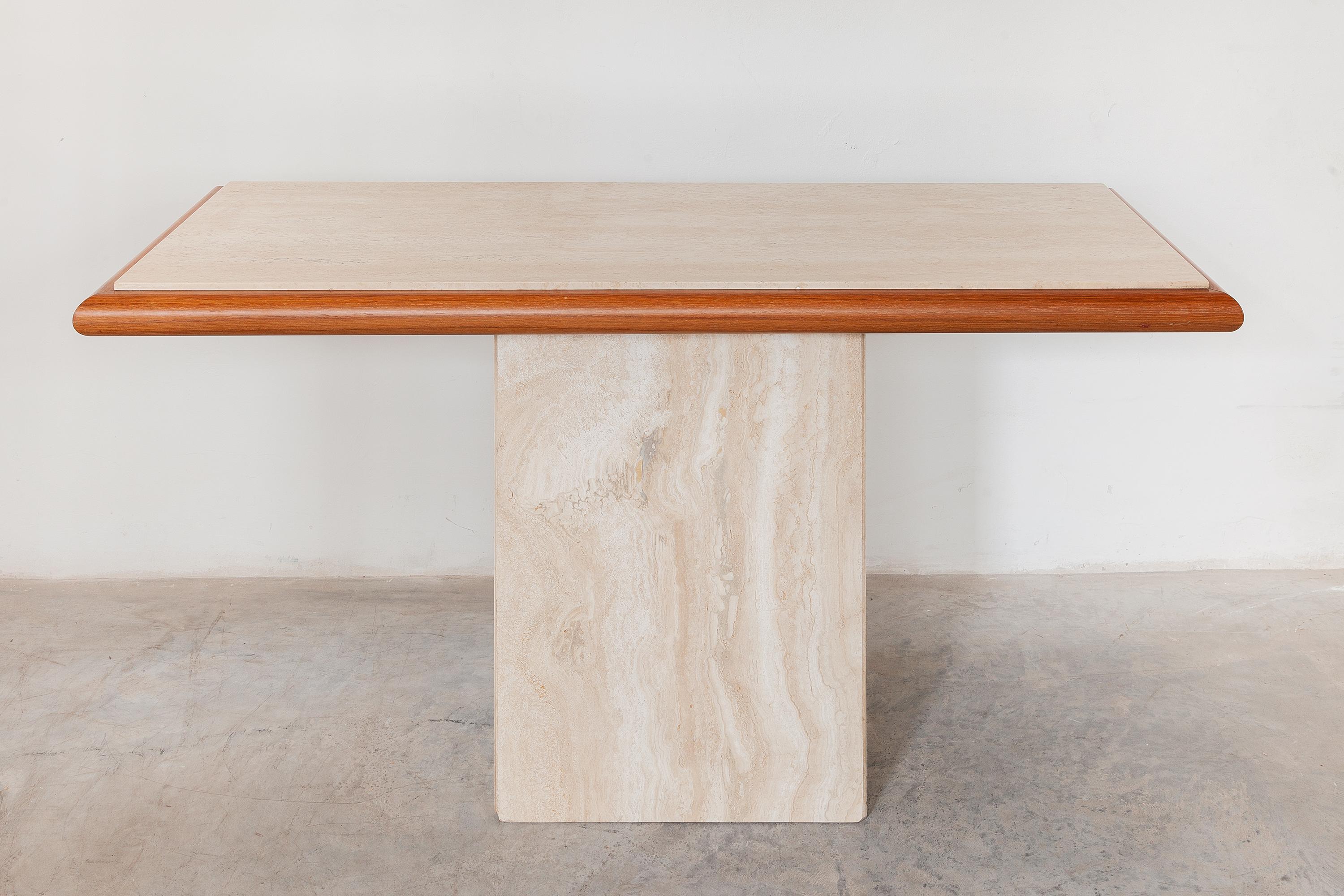 Mid-Century Modern Travertine Console Table, Italy 1970s For Sale