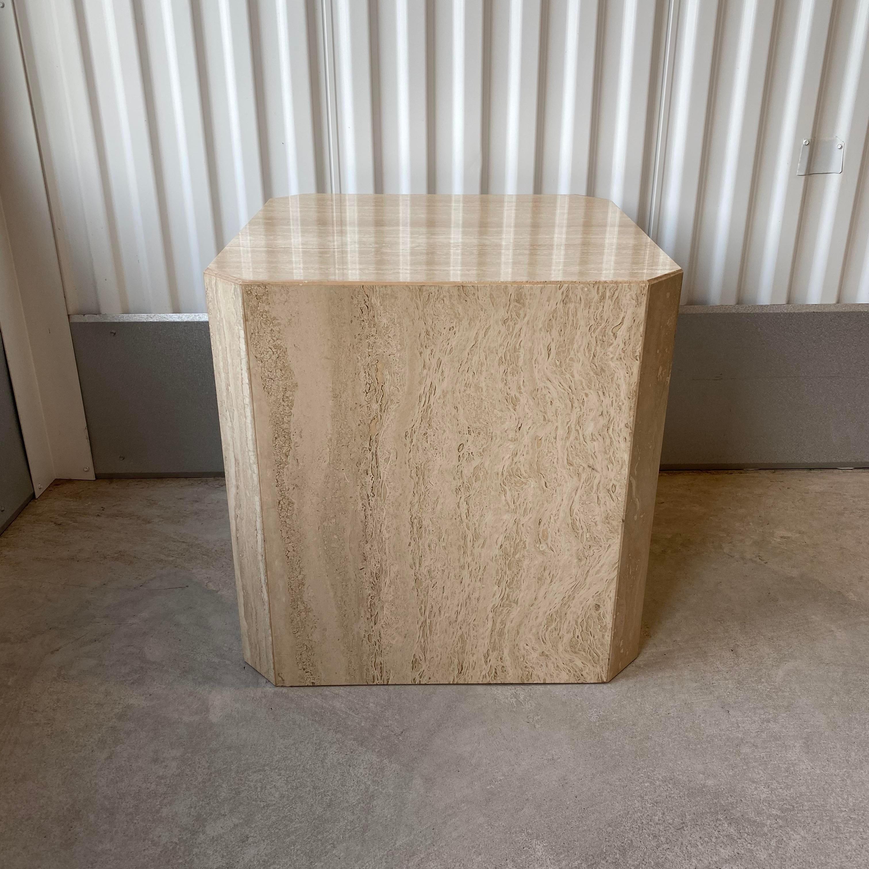 Vintage circa 1980s travertine cube table that can be used as a coffee table, side table or nightstand. Excellent polished finish with beveled edges for a postmodern aesthetic. 