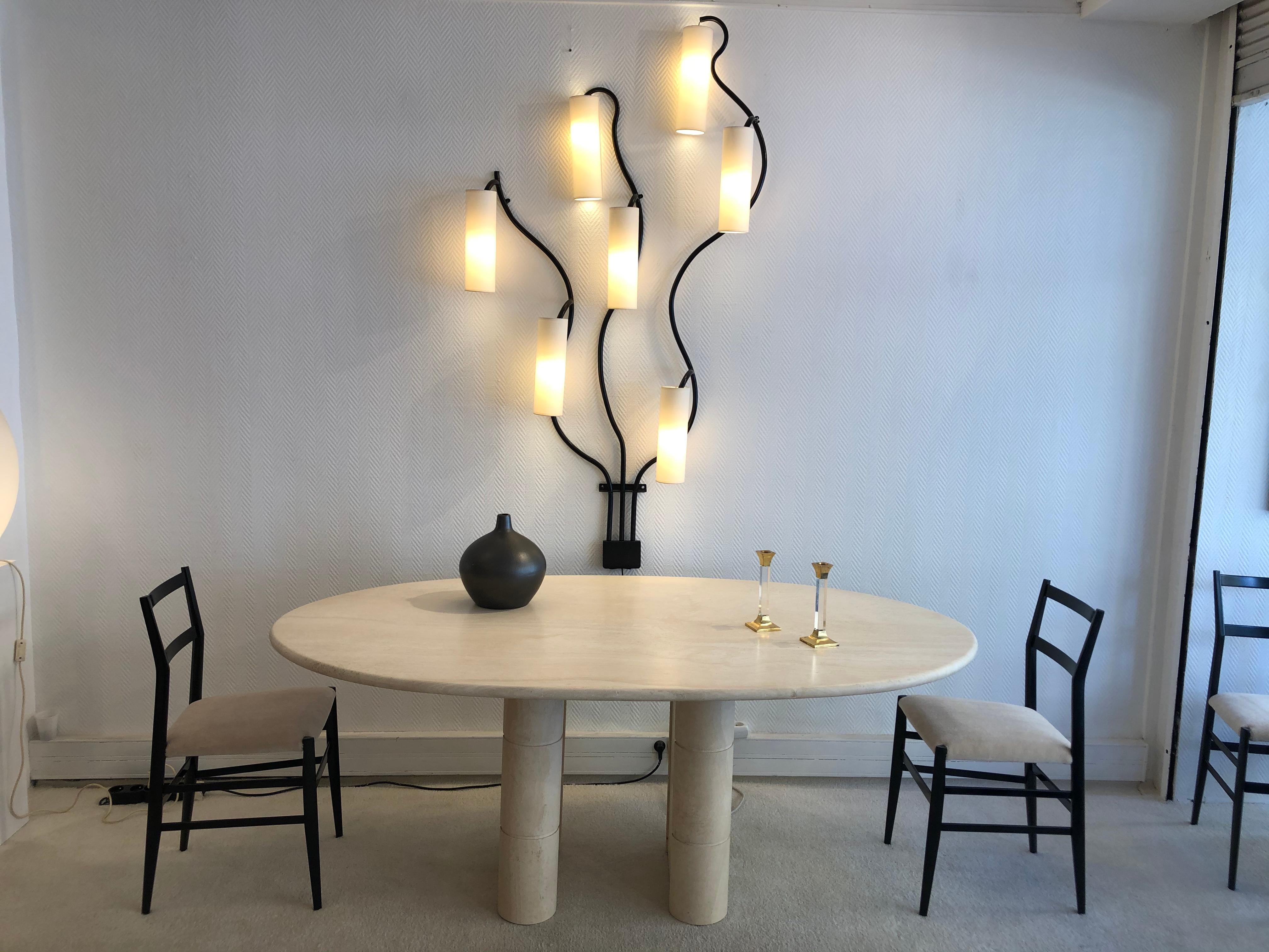 Travertine dining table from 1970
Perfect conditions.
 