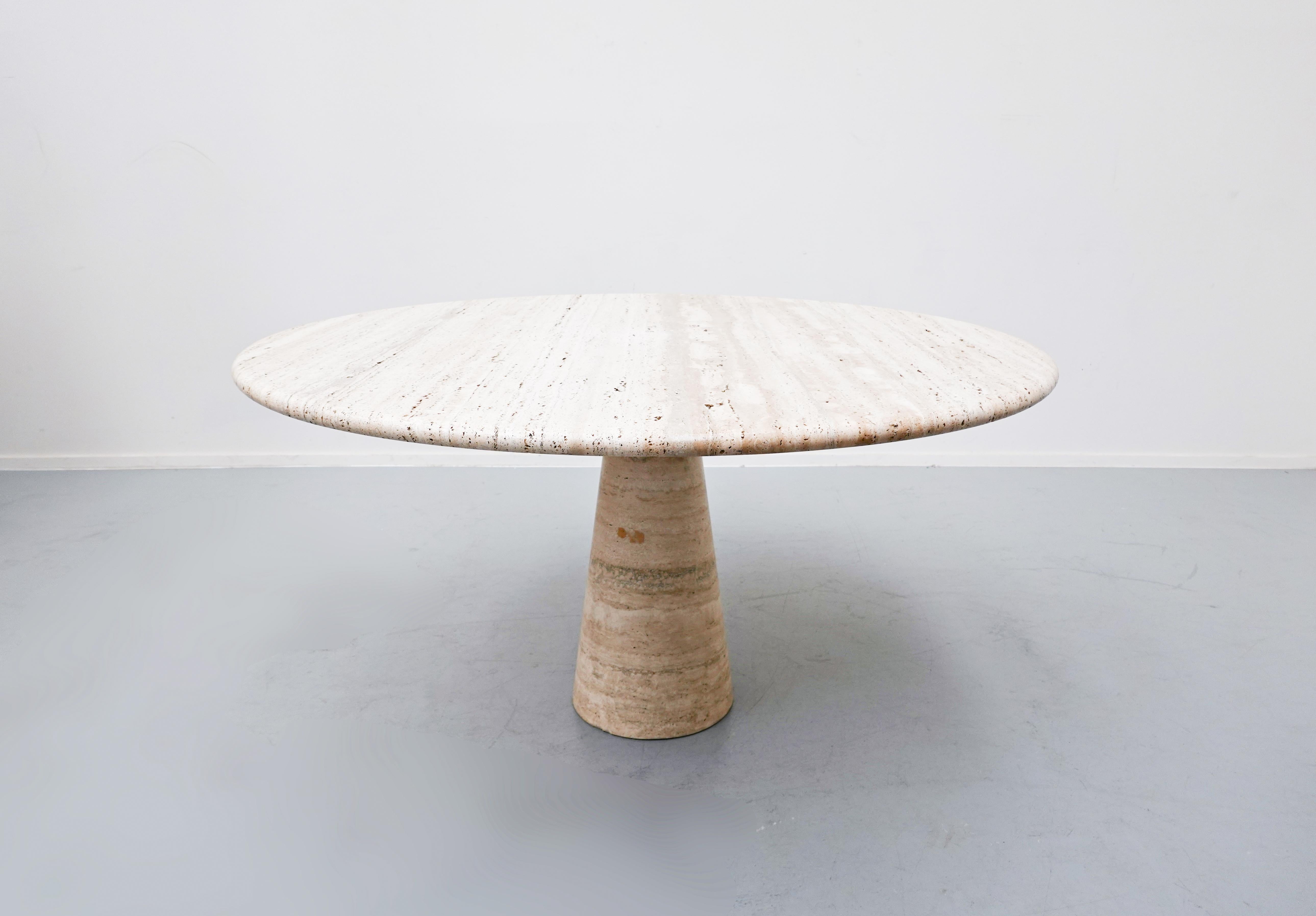 Mid-Century Modern Round Italian Travertine Dining Table by Angelo Mangiarotti  In Good Condition In Brussels, BE