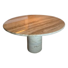 Table à manger en travertin par Angelo Mangiarotti pour Up & Up:: Italie:: années 1970