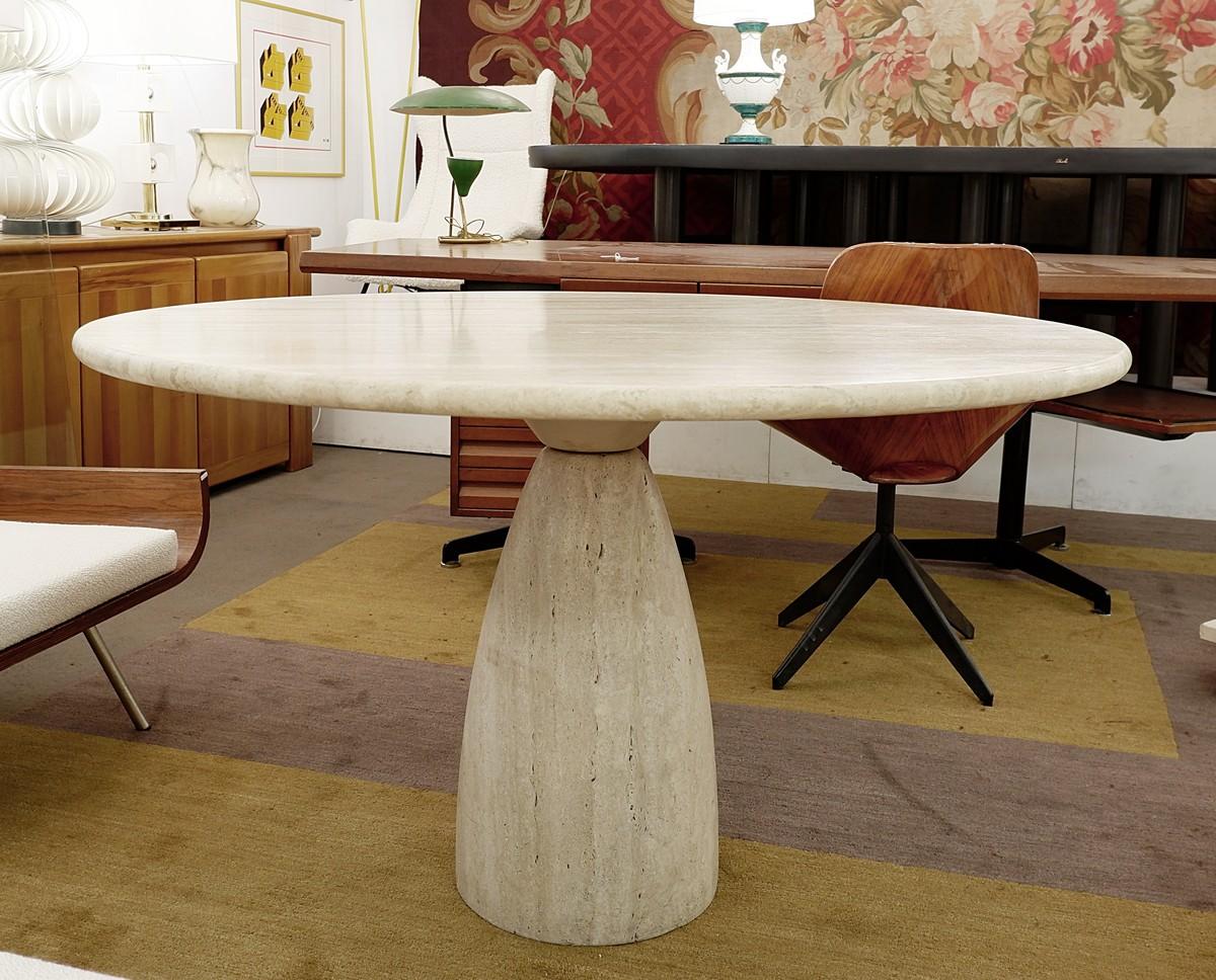 Travertine dining table by Peter Draenert Pour Draenert, Germany, 1970s.