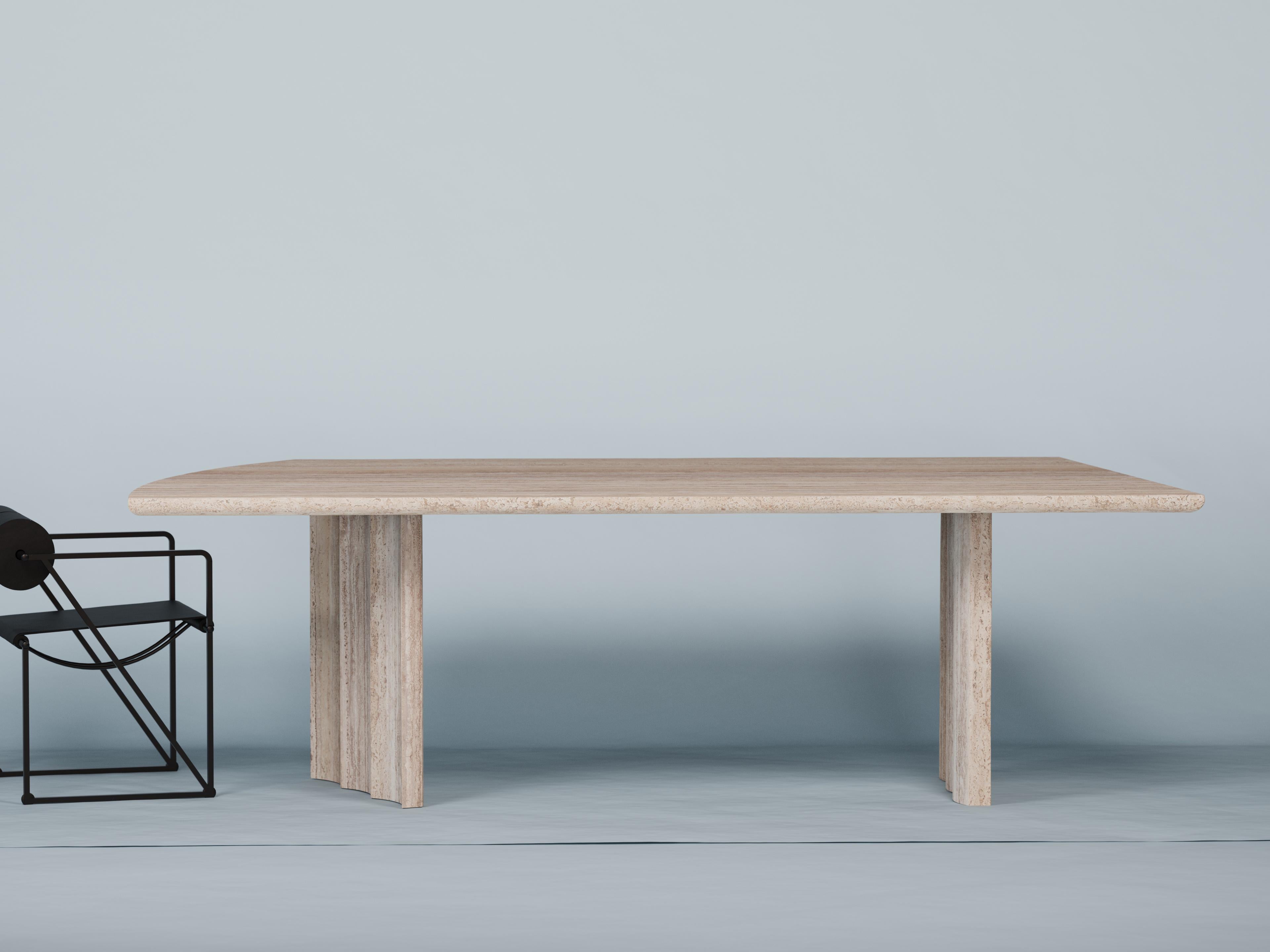 Postmoderne Table de salle à manger en travertin de Tino Seubert en vente