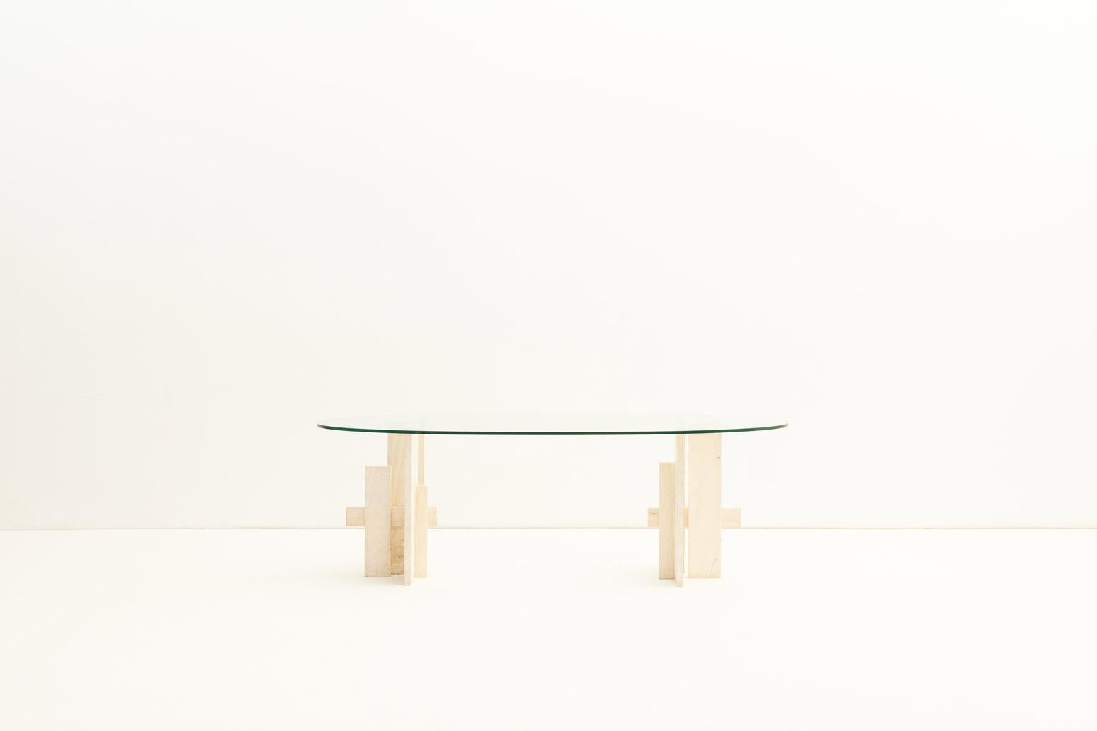 Belge Table à manger en travertin de Willy Ballez, années 1970 en vente