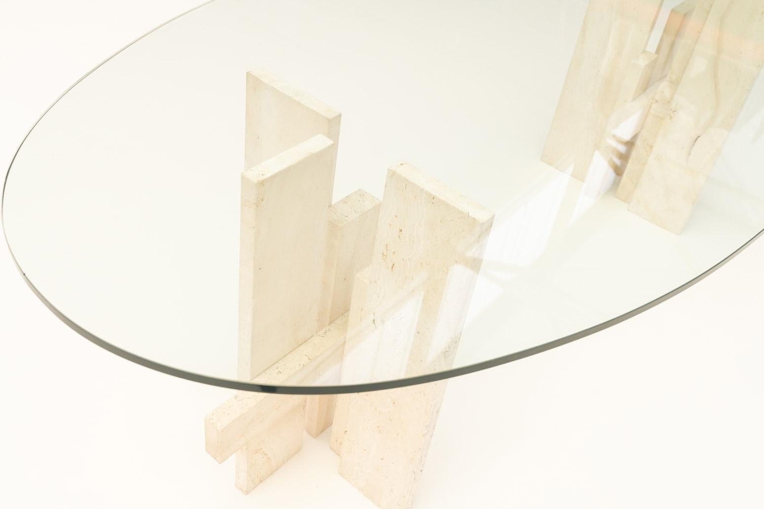 Table à manger en travertin de Willy Ballez, années 1970 en vente 3