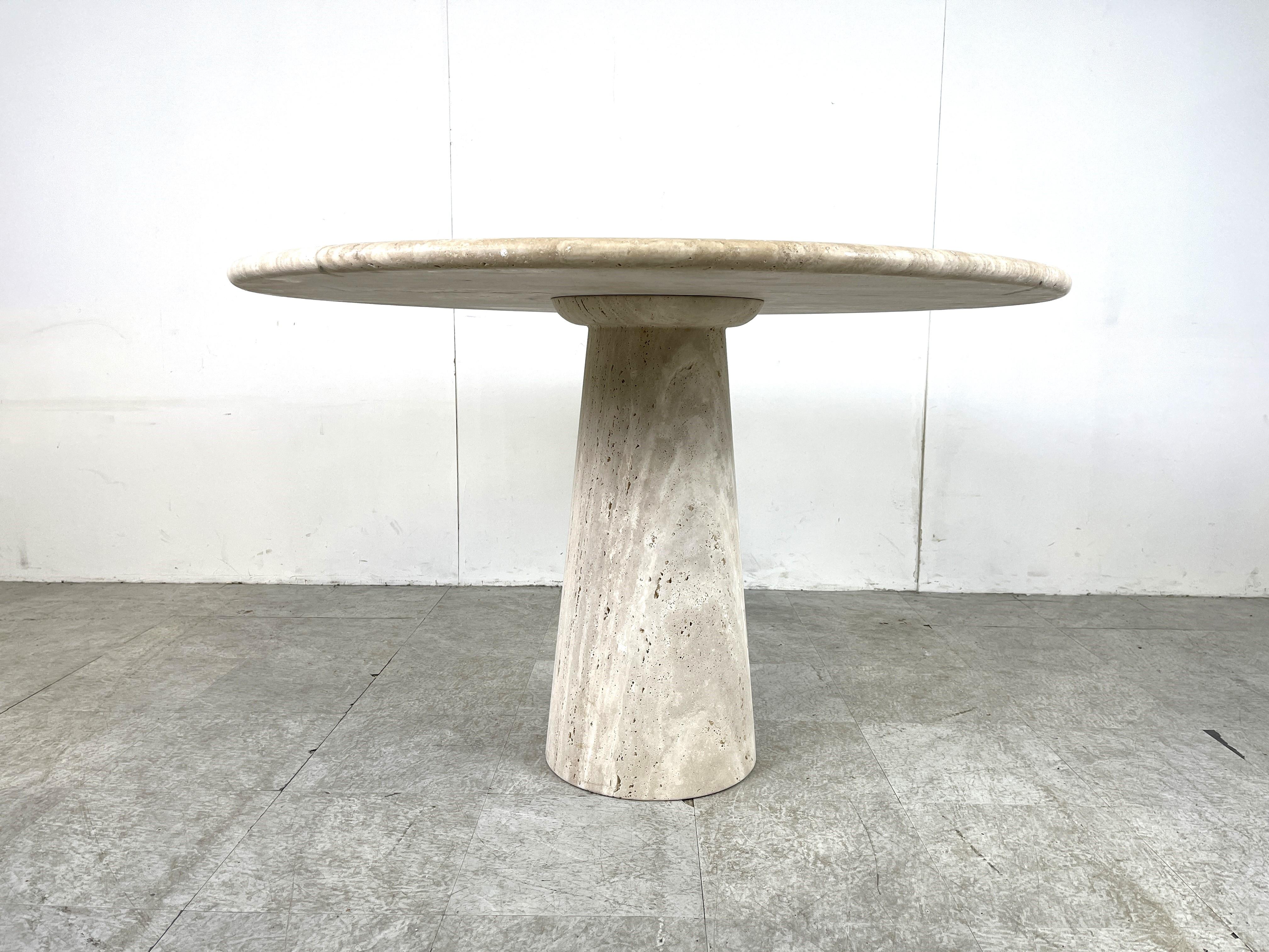 Italian Travertine dining table in the style of Angelo Mangiarotti, 1970s For Sale