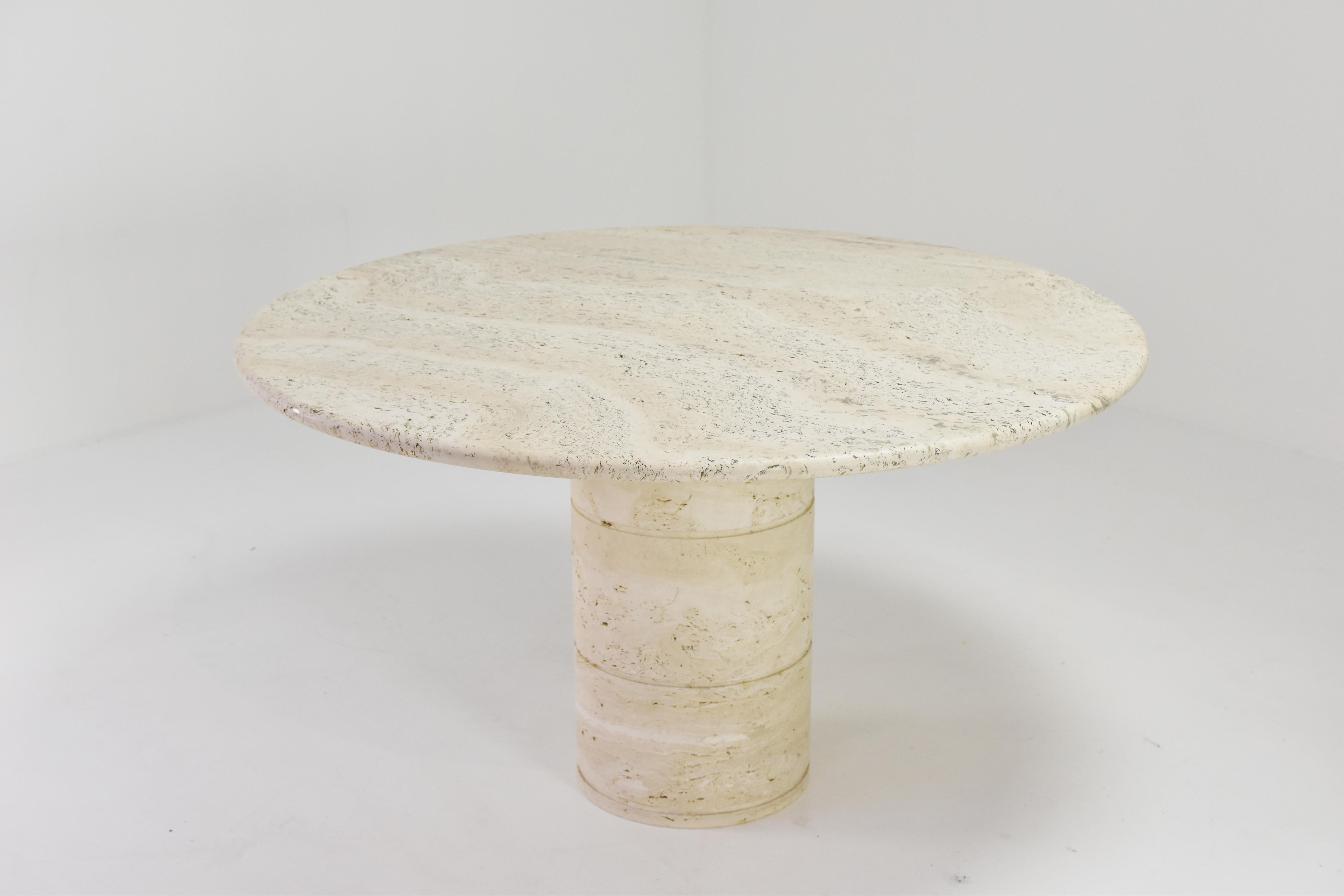 Travertine Dining Table, Italy, 1970s In Good Condition In Antwerp, BE