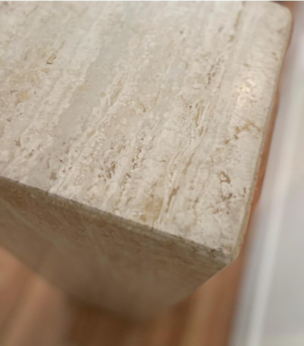 Travertine Display Pedestal In Excellent Condition For Sale In Studio City, CA