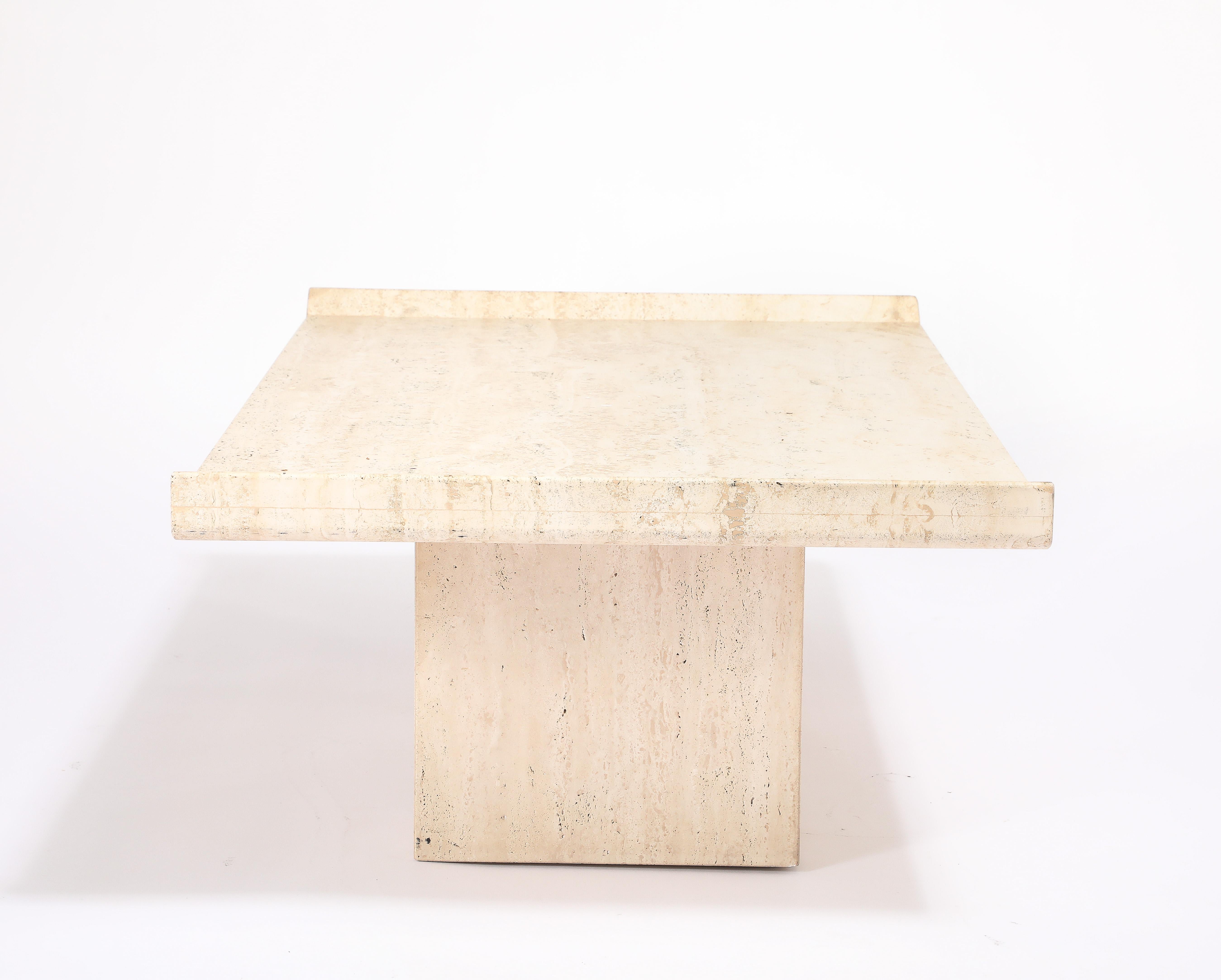 Table basse à double piédestal en travertin, France, années 1980 en vente 3