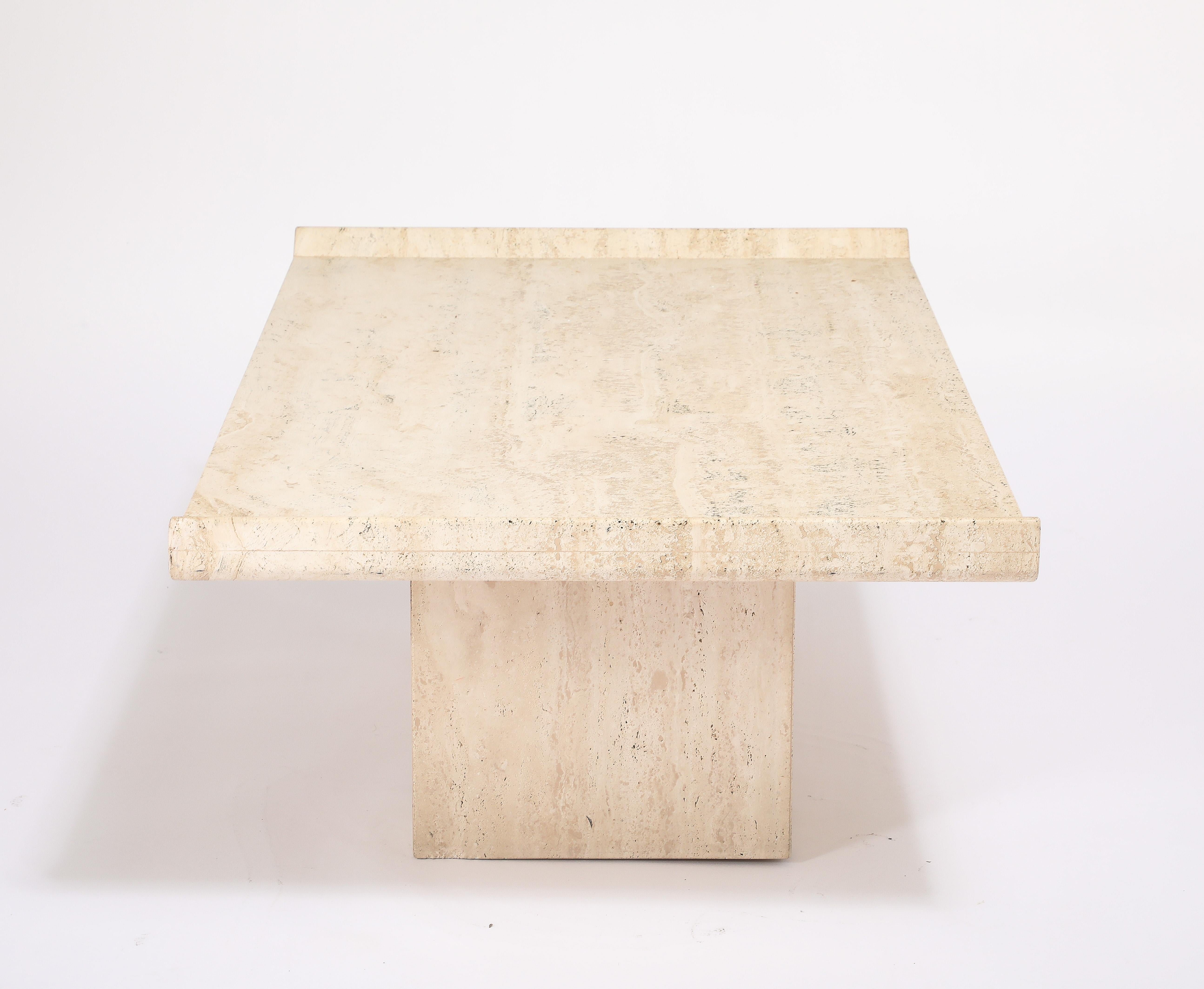 Table basse à double piédestal en travertin, France, années 1980 en vente 10