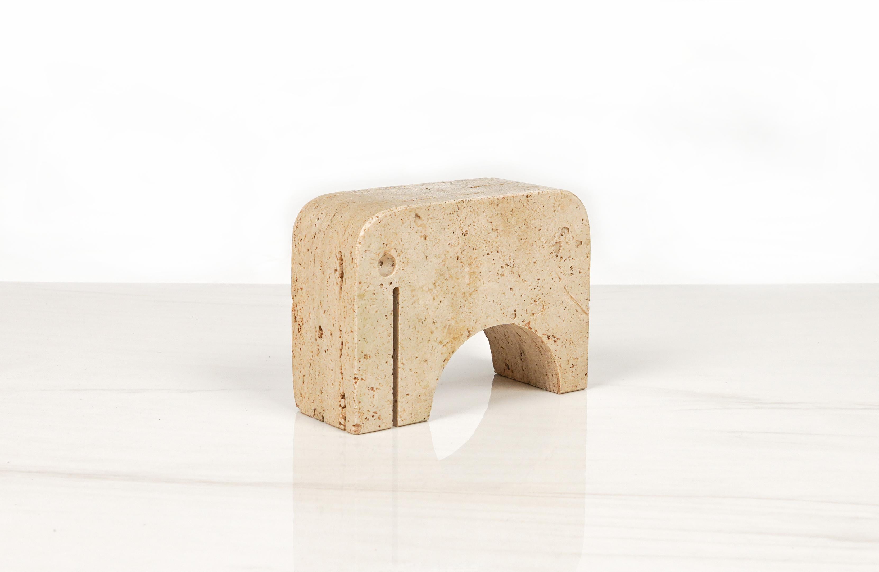 Travertine Elephant Sculpture / Bookend by Fratelli Mannelli, Italy 1970s For Sale 3
