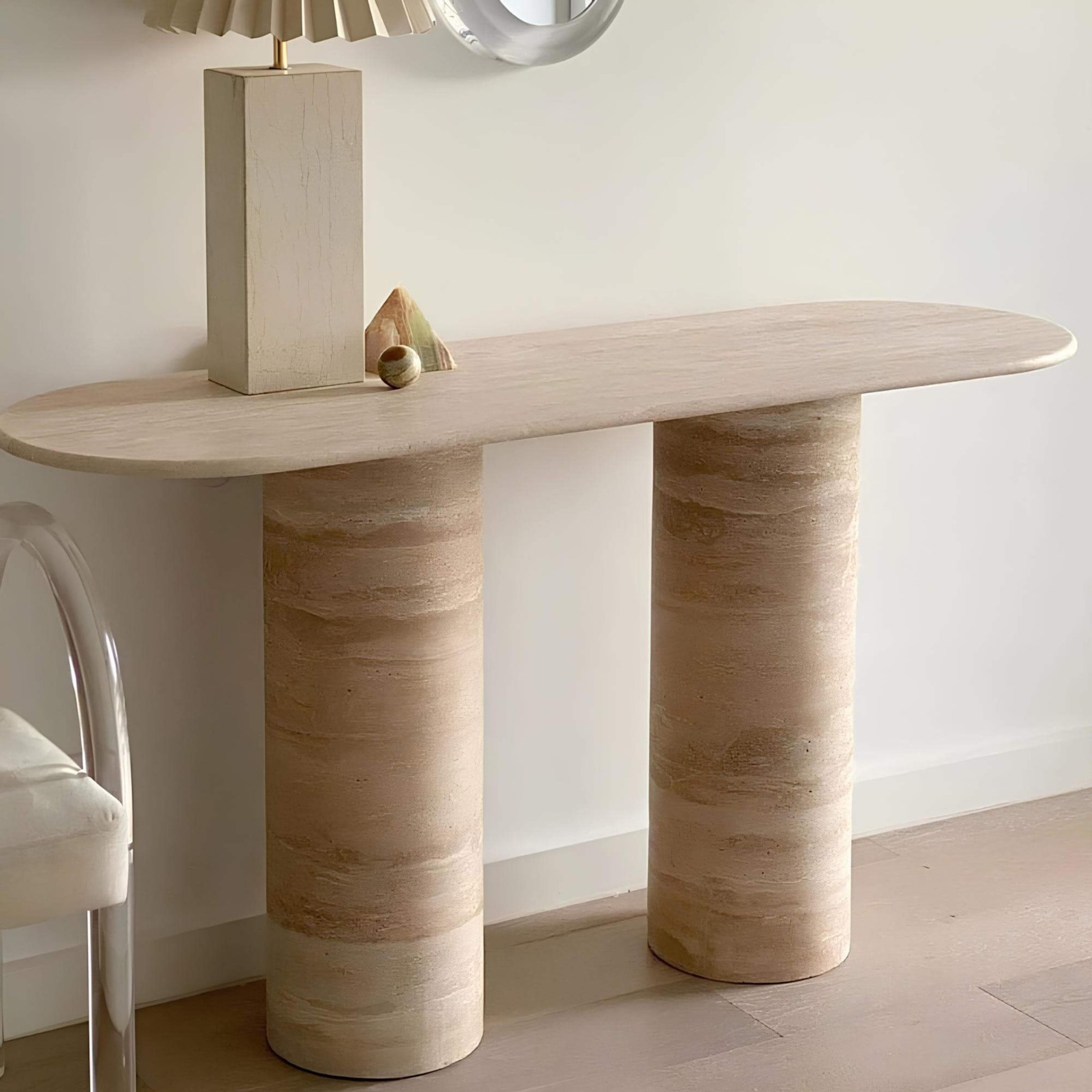 CONSOLA DE TRAVERTINO - MESA DE RECIBIDOR

Tipo de mármol: Travertino
Dimensiones: 48