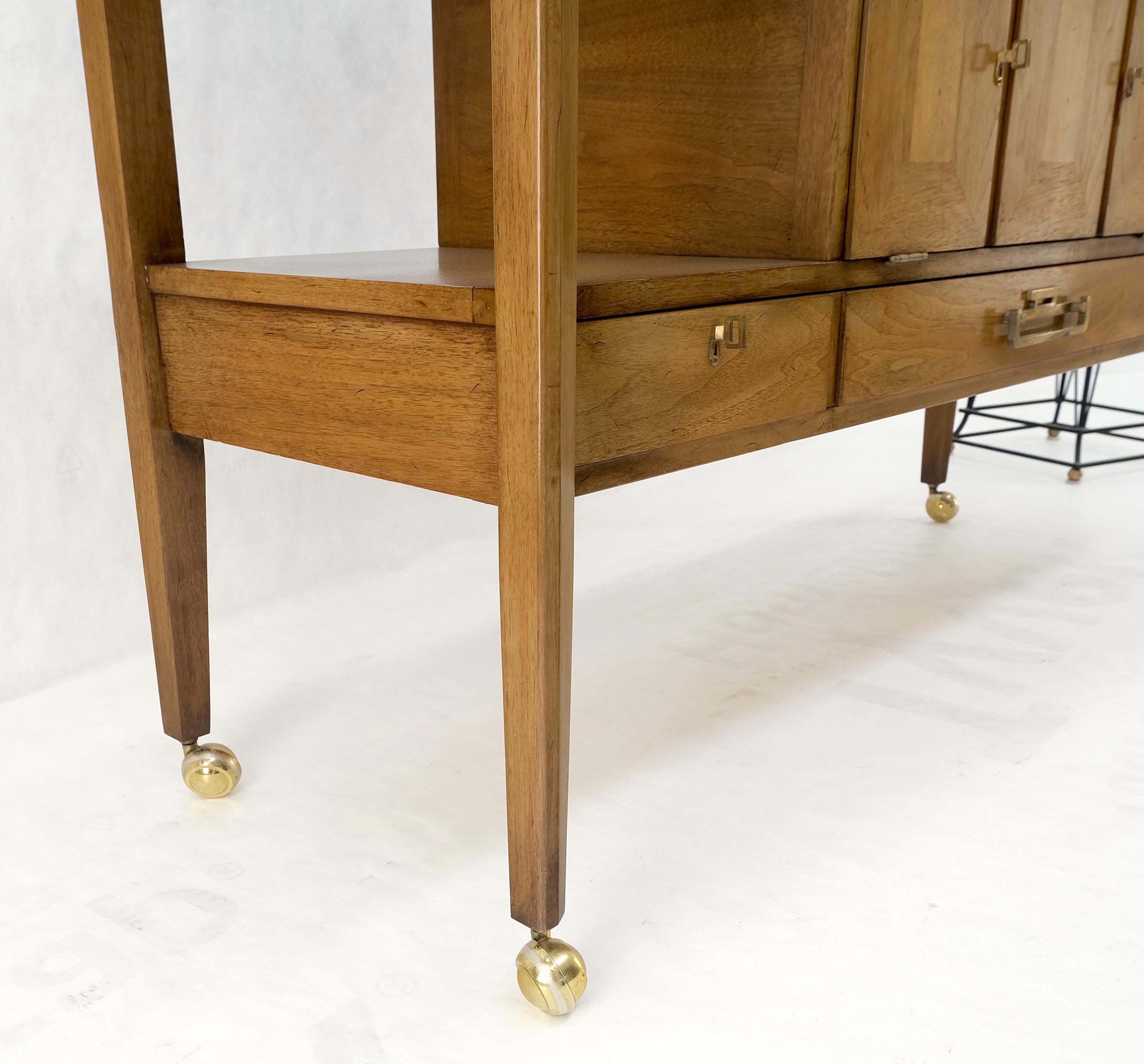 Travertin Flip Top Einsatz Drop Front Tür 3 Schubladen Server Credenza Konsole im Angebot 7