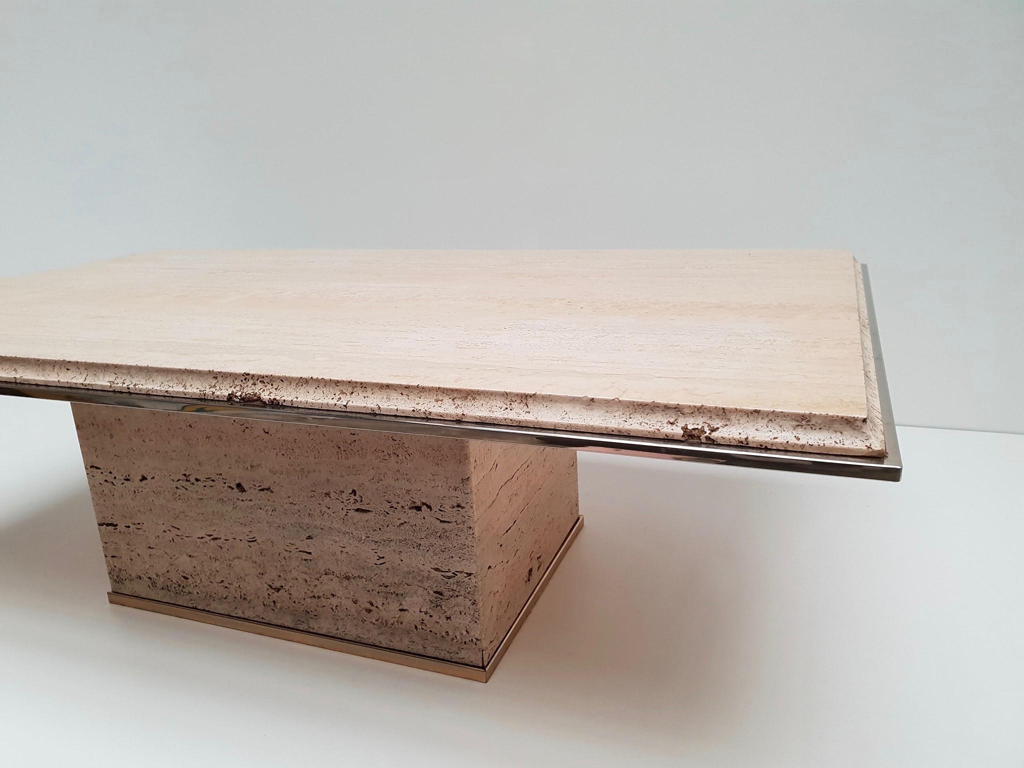 Table basse en laiton doré travertin, Italie, années 1970 2