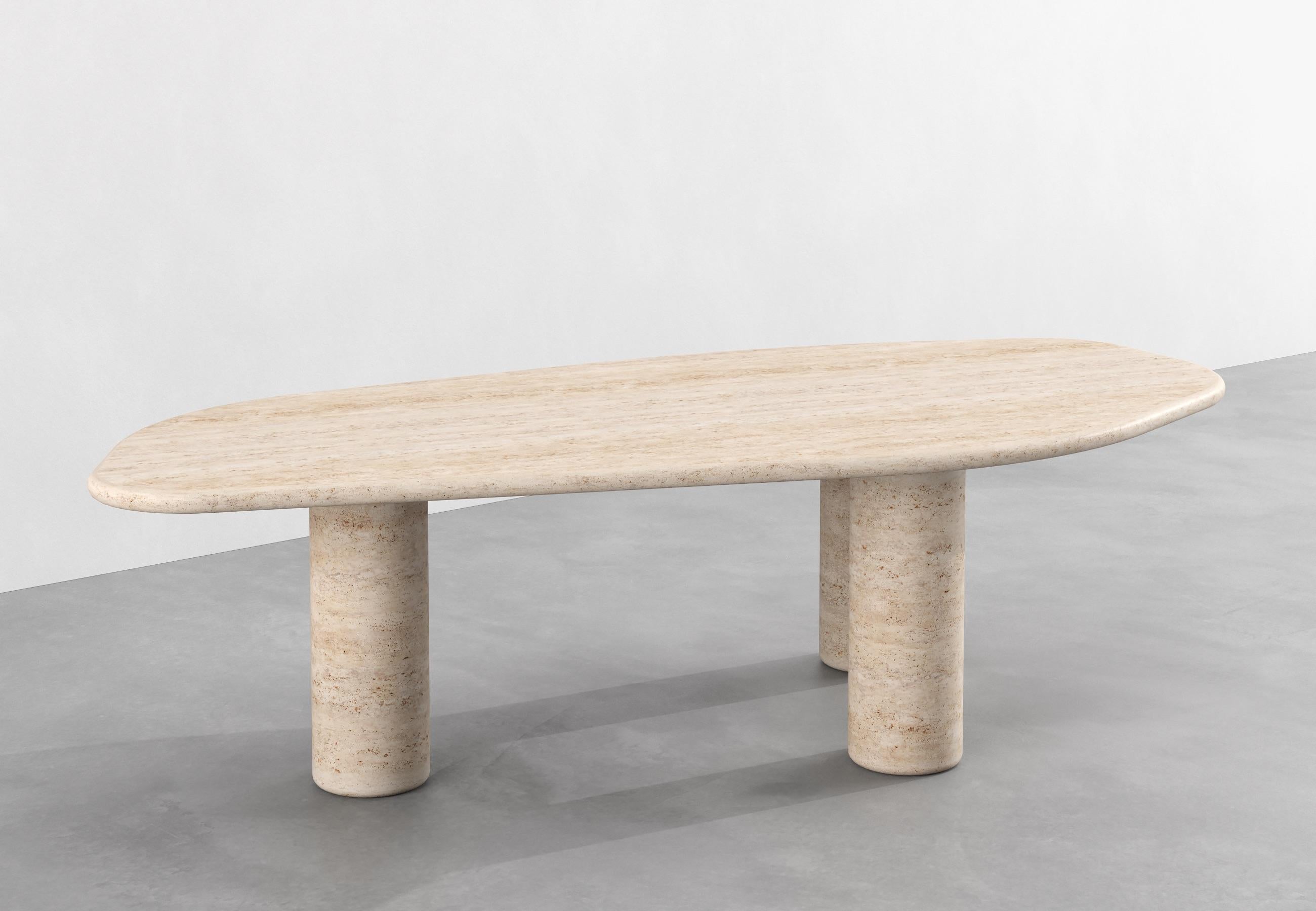 Mesa de comedor Travertino La Grande Vézère 2.0, 260 cm de largo by Armand & Francine Hecho a mano en venta