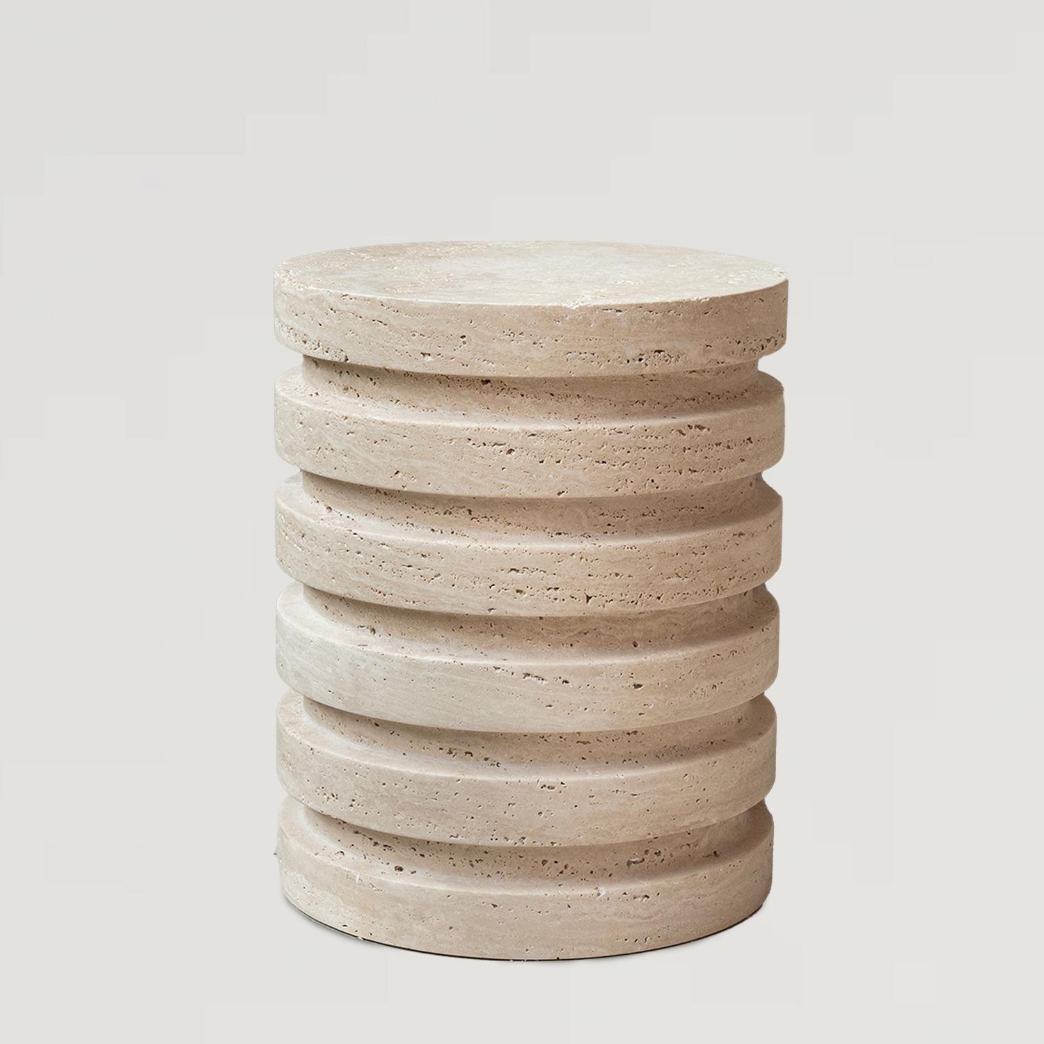 Travertine Layer Stool - Side Table im Angebot 1