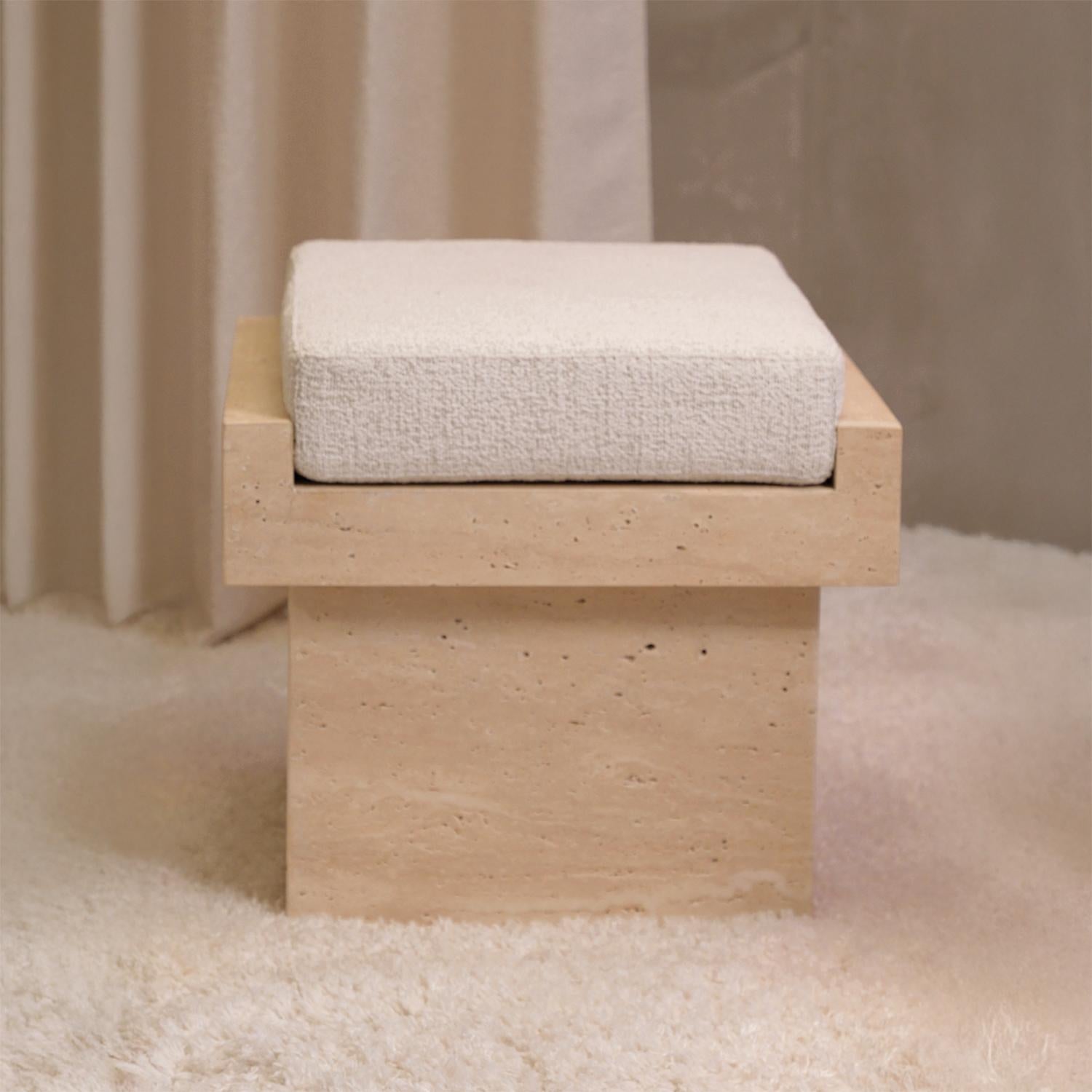 Sgabello Lego in travertino - Edizione limitata in vendita 4