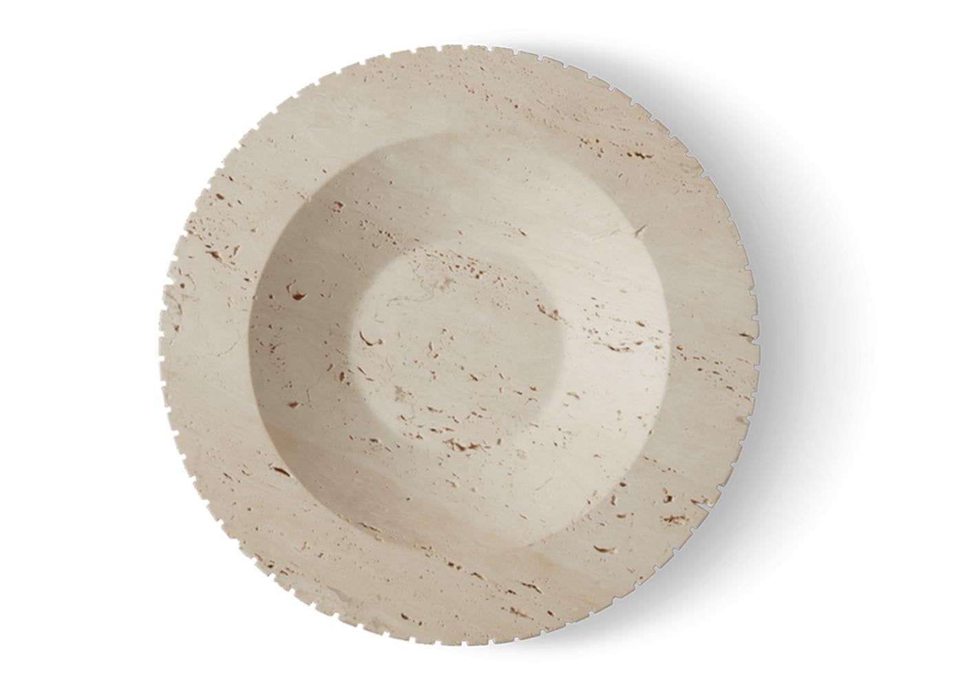 The Locus bowl is a modern design inspired by traditional stone carving techniques. A decorative bowl, elegantly proportioned and exceptionally crafted with grooves around the outer edge as a graphic expression of the stone carving process.
With