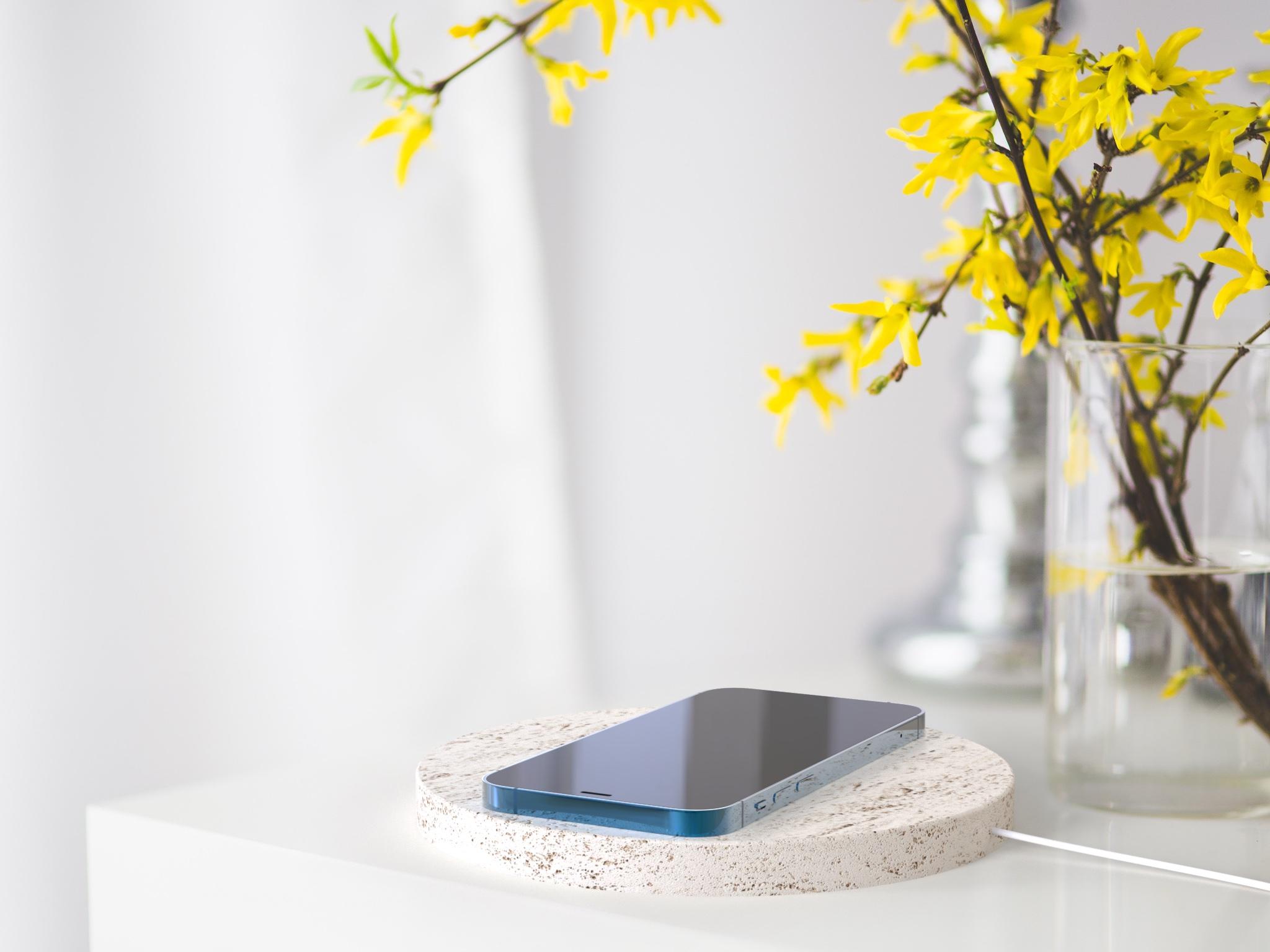 Travertine Base, Medium, 15W Wireless Charger In New Condition In Milano, IT