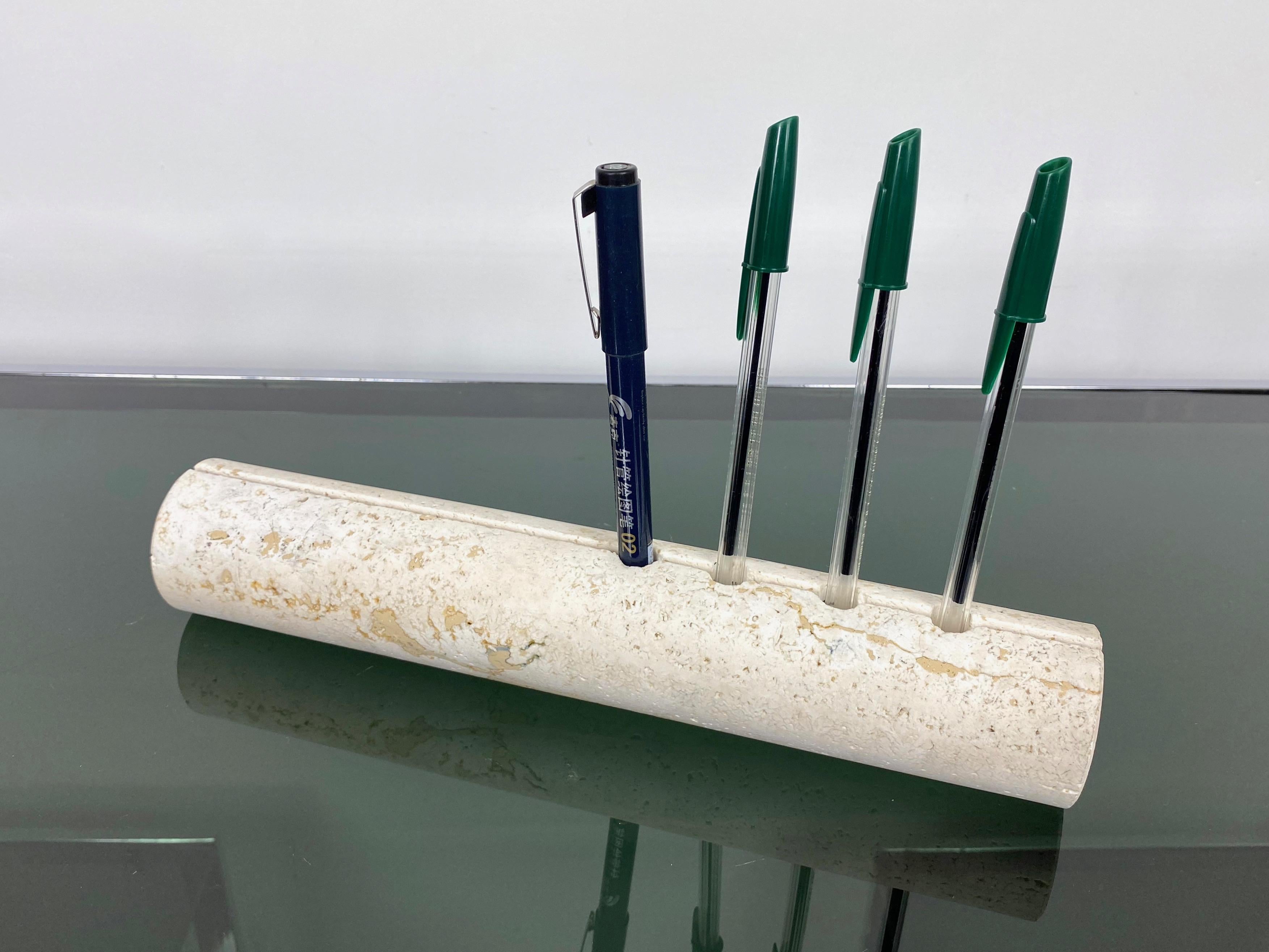 Travertine Marble Letter Pen Holder Fratelli Mannelli Rapolano, Italy, 1970s In Good Condition For Sale In Rome, IT