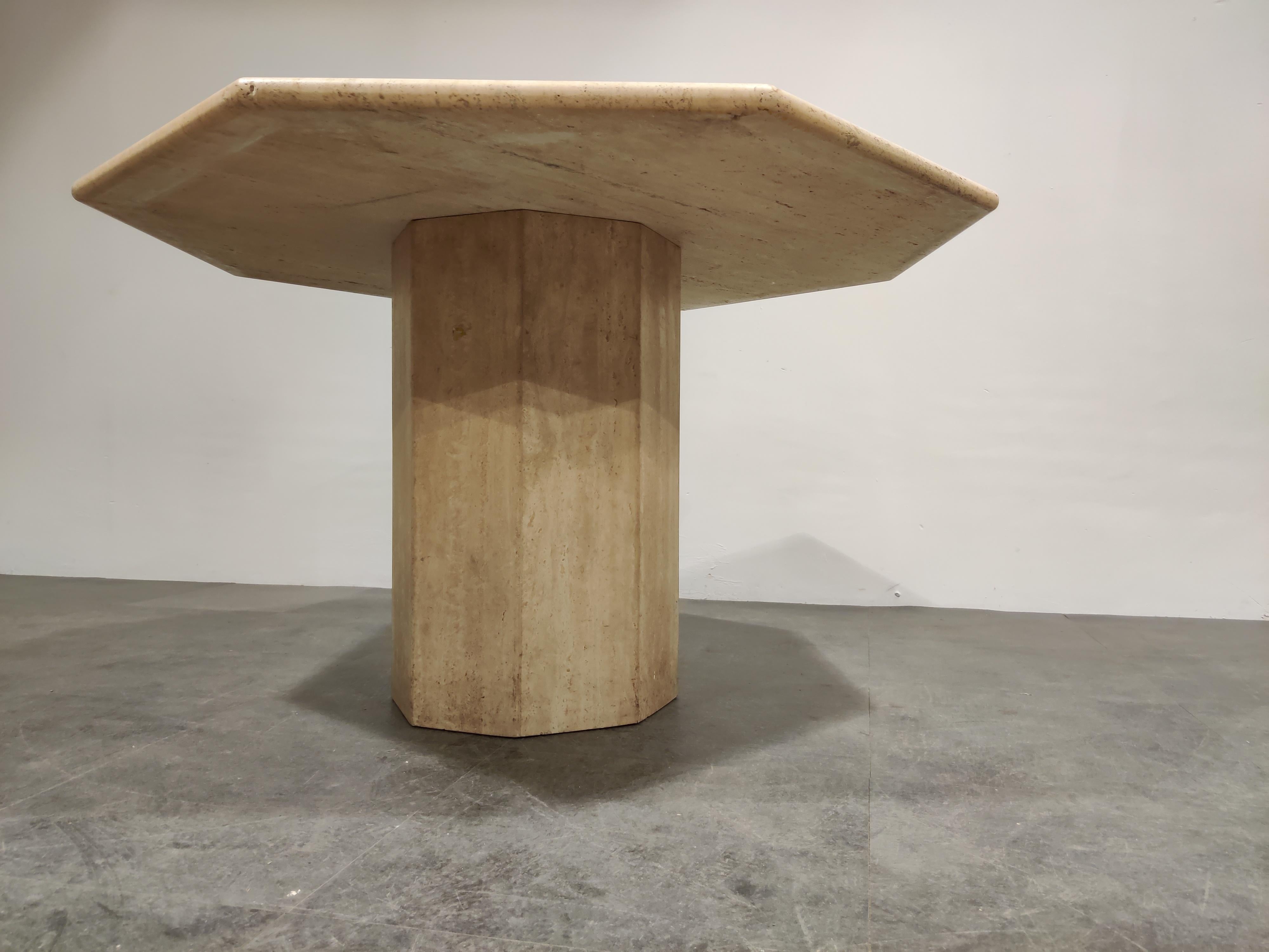 Travertine Octogonal Dining Table, 1970s In Good Condition For Sale In HEVERLEE, BE