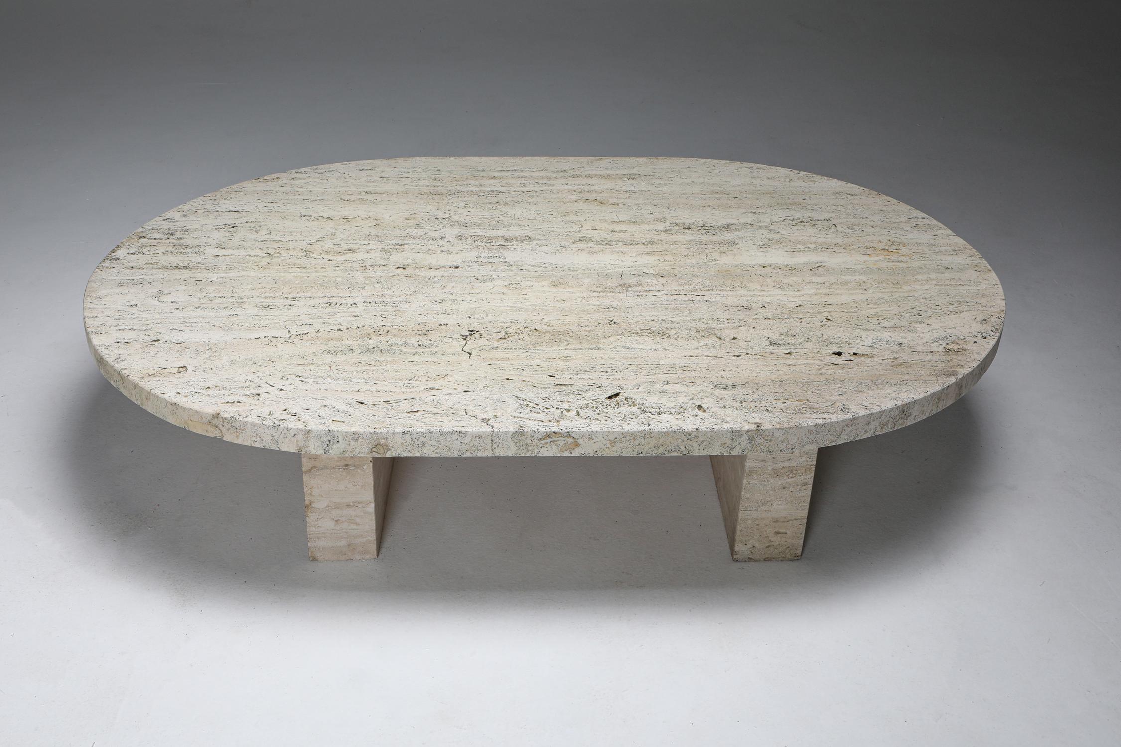 Travertine Oval Coffee Table In Good Condition In Antwerp, BE