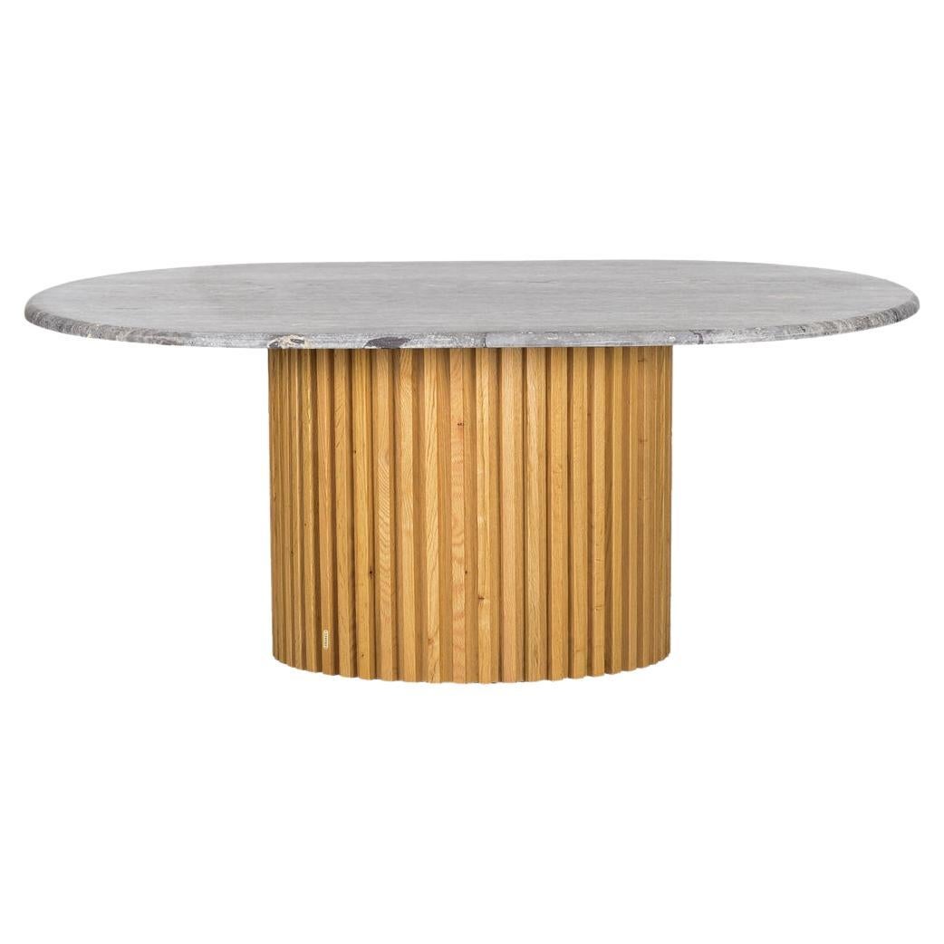 Table basse ovale en travertin avec base en Oak - DOCIA