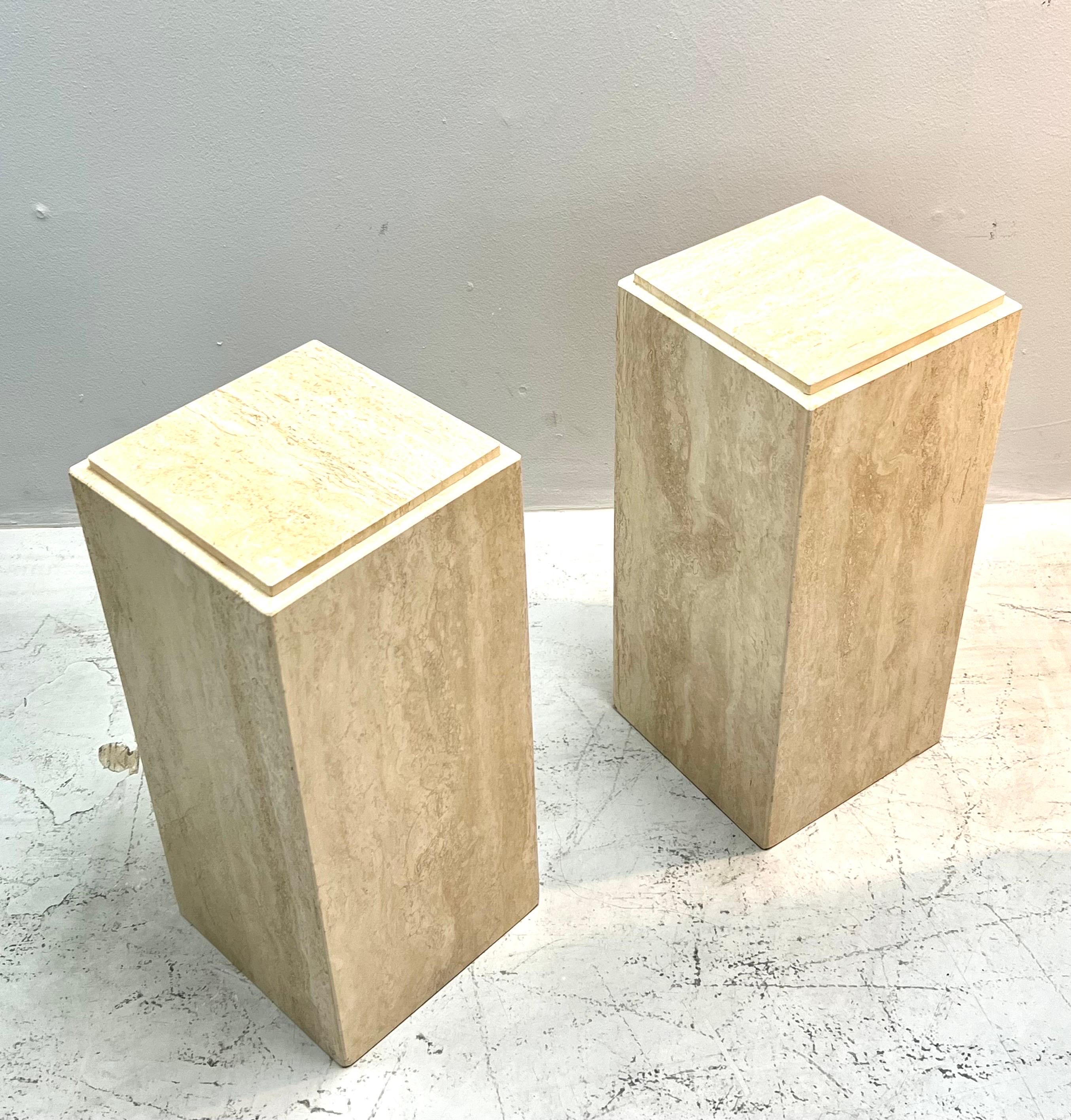 Late 20th Century Travertine Pair of Pedestals Stands Drink Tables, 1970s For Sale
