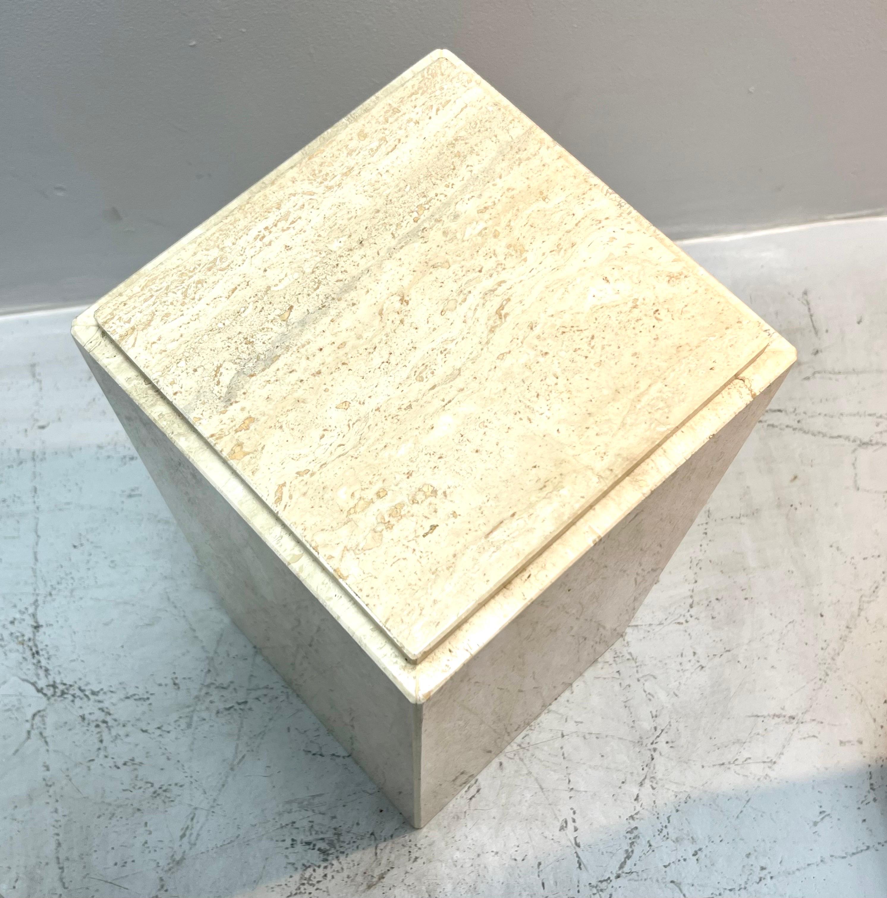 Travertine Pair of Pedestals Stands Drink Tables, 1970s For Sale 1