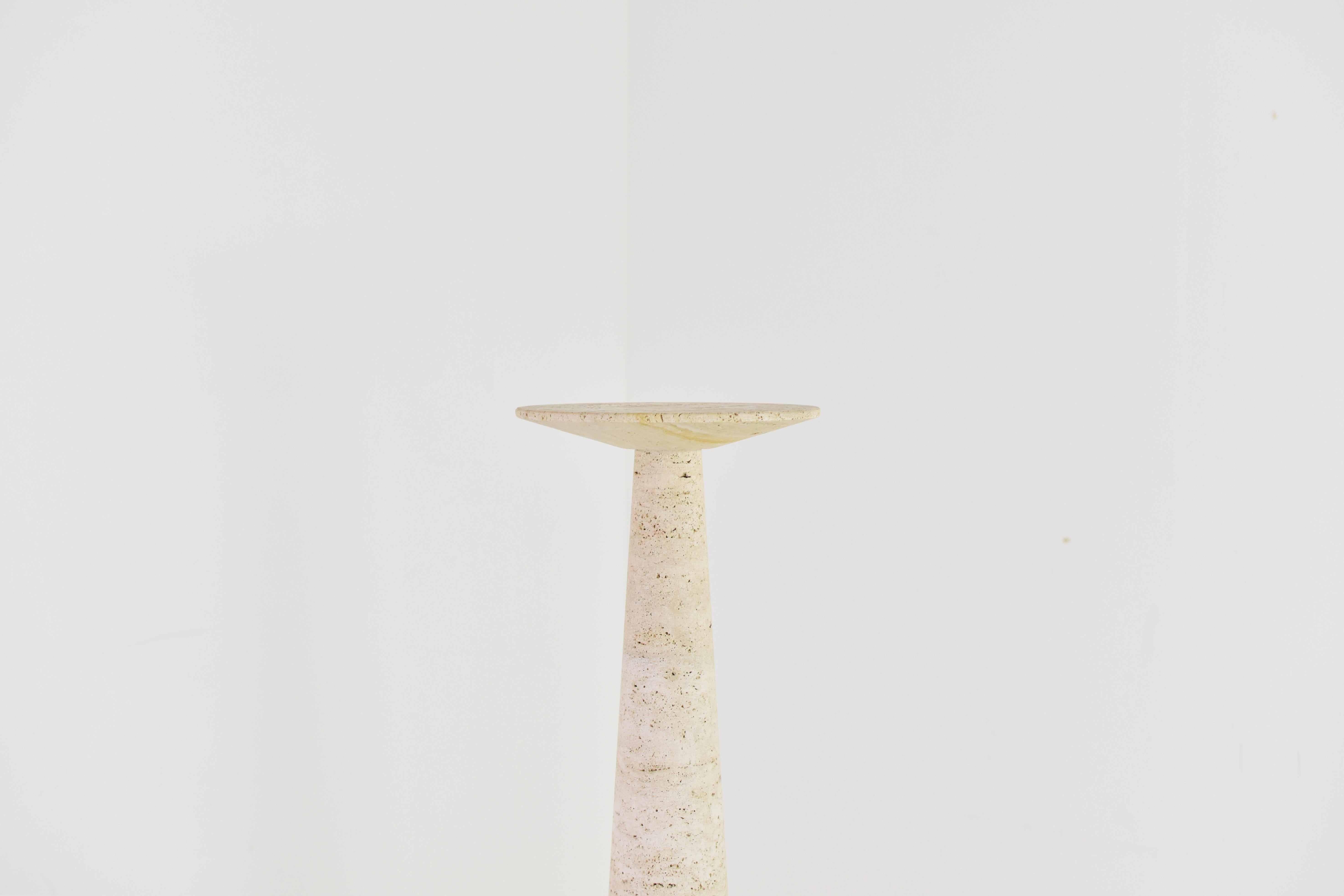 Travertine pedestal by Egidio Di Rosa & Pier Alessandro Giusti for Up & Up 1960s In Good Condition In Antwerp, BE