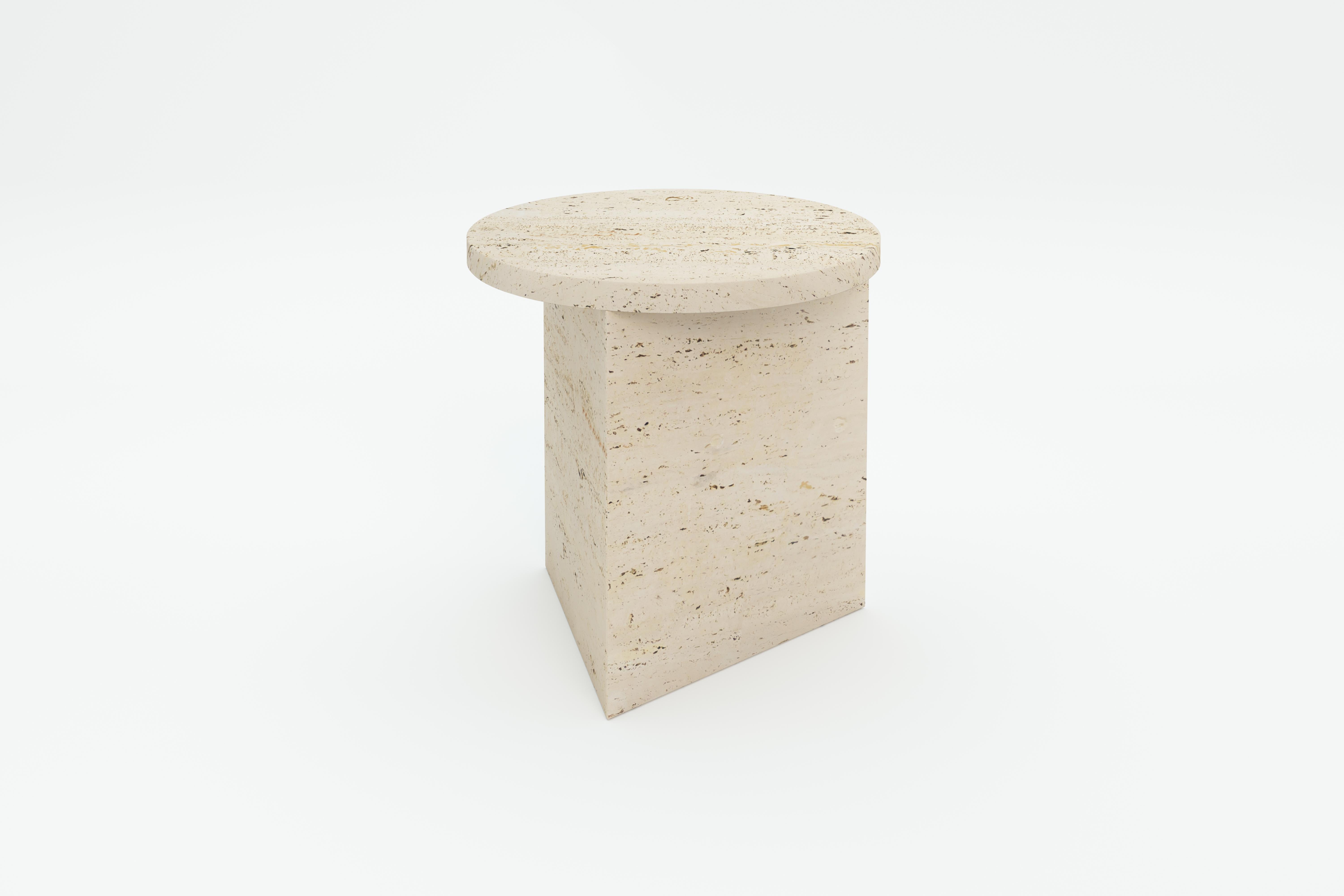 Travertine Prisma Tall 45 coffee table by Sebastian Scherer
Dimensions: D45x H45 cm
Materials: Travertine.
Weight: 33.1 kg.
Also Available in : Glass, Steel.

All joining edges precisely glued in mitre / all panes glued to one piece / tempered