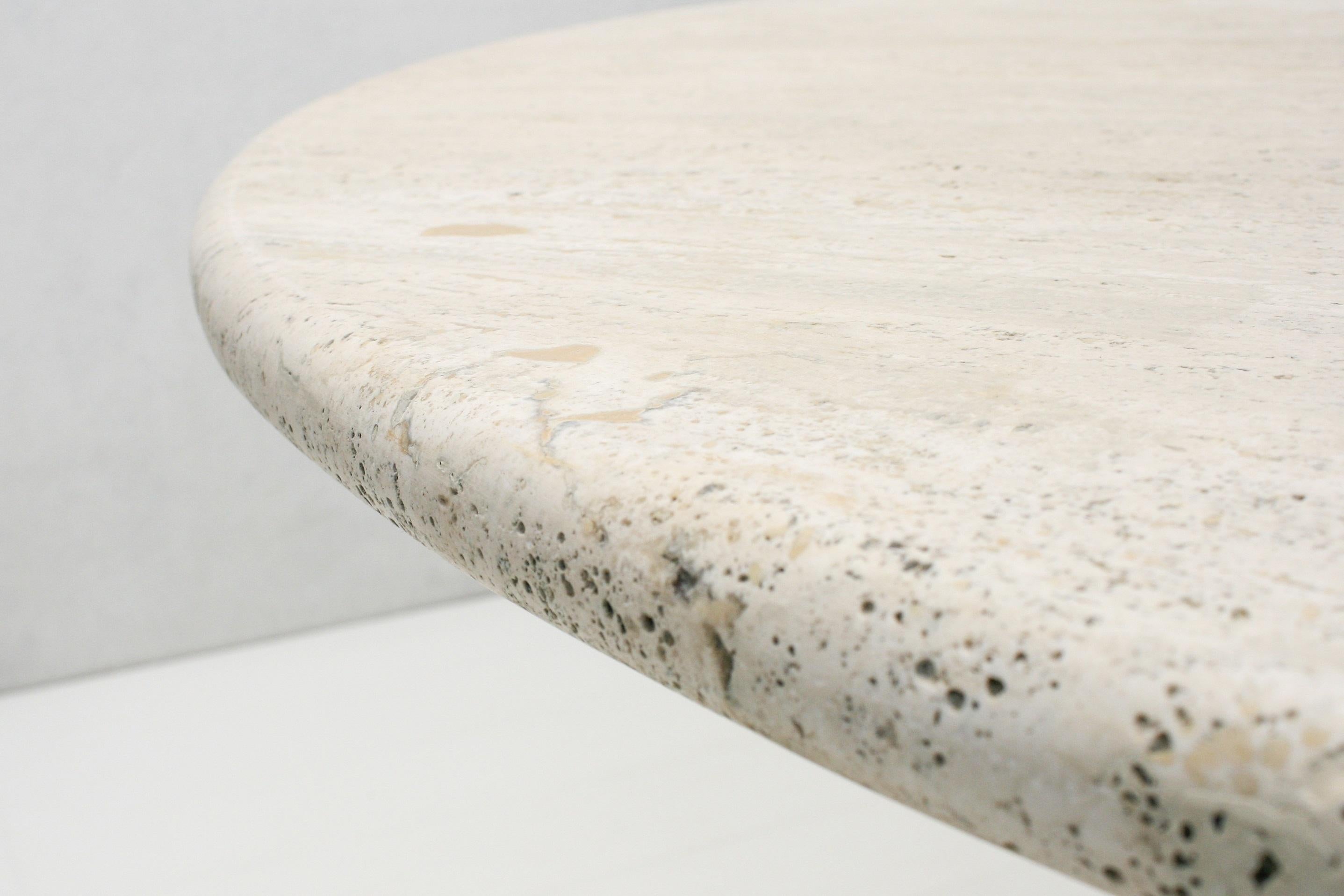 Travertine Round Dining Table attributed to Angelo Mangiarotti for Up&Up, 1970s For Sale 3