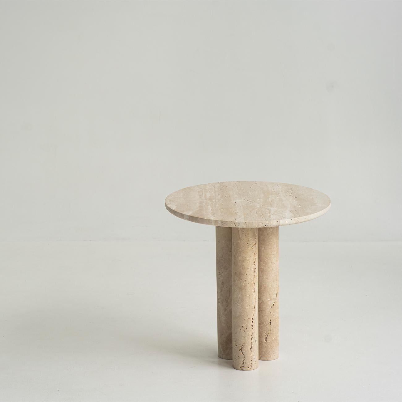 Travertine Side Table In New Condition For Sale In EINDHOVEN, NB