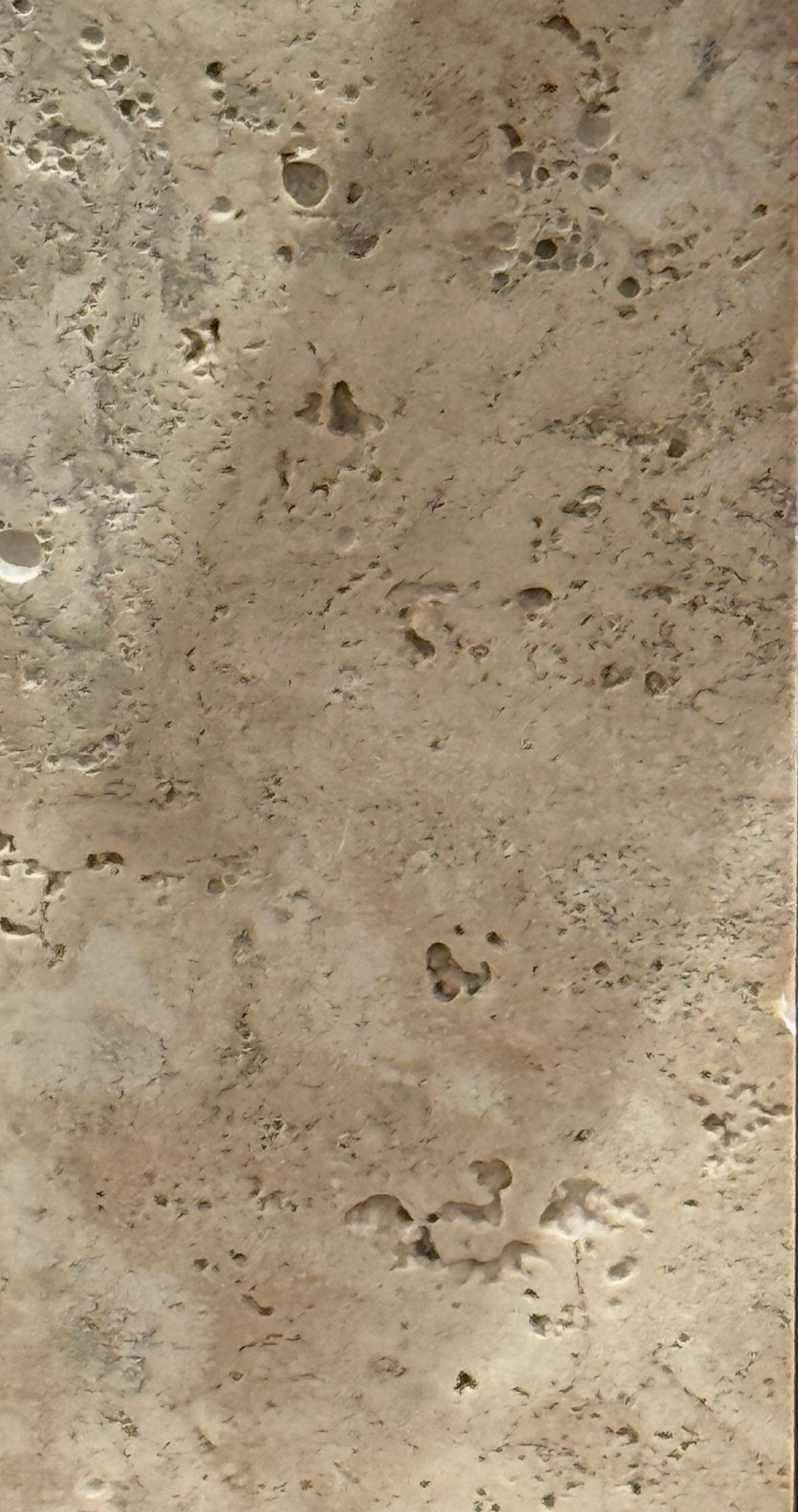 Travertine Single Pieced Puzzle Design Lamp, Italy, Mid Century For Sale 1