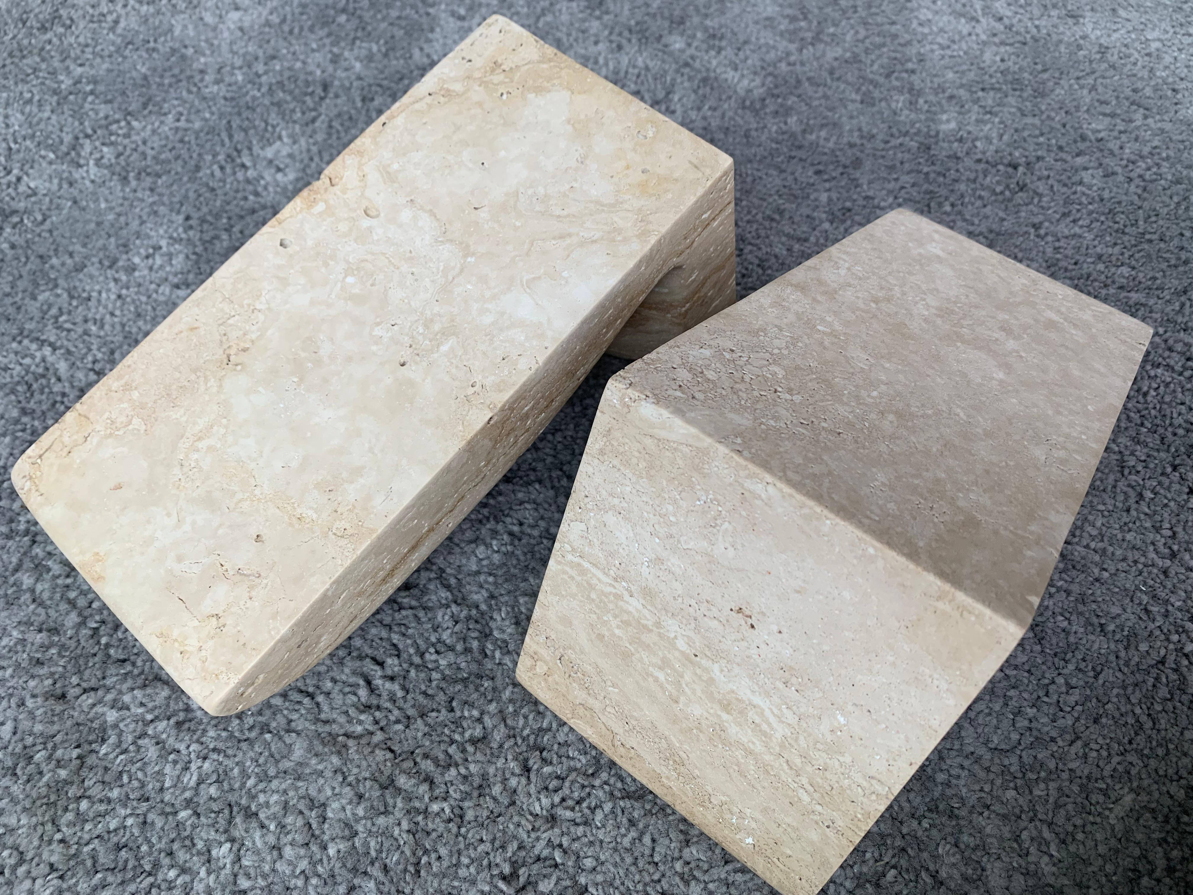 Travertine 'Slo' Book Ends by Christophe Delcourt, Collection Particulière For Sale 3
