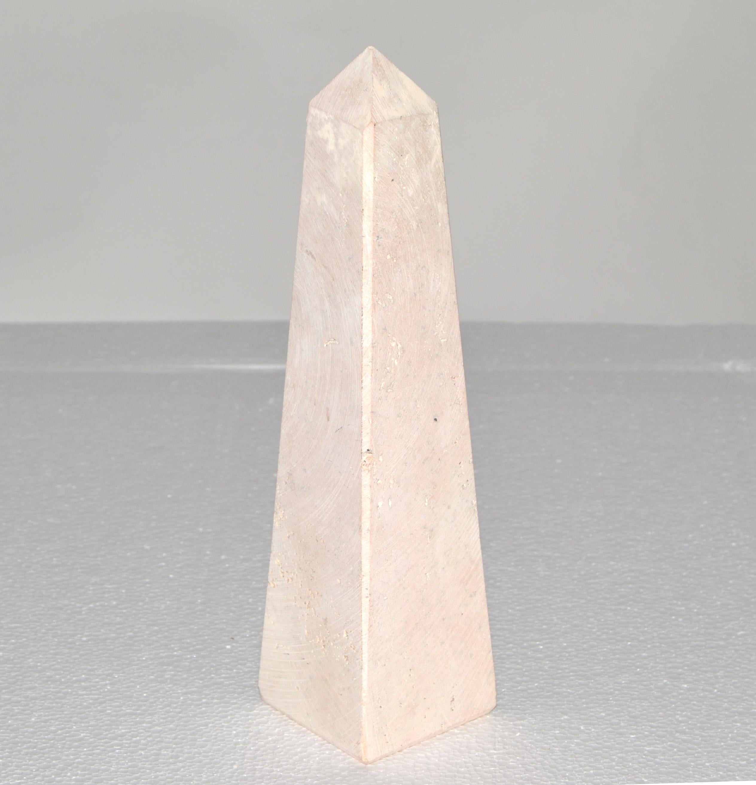Hand-Crafted Travertine Stone Mediterrane Mid-Century Modern Obelisks Grand Your Style  For Sale