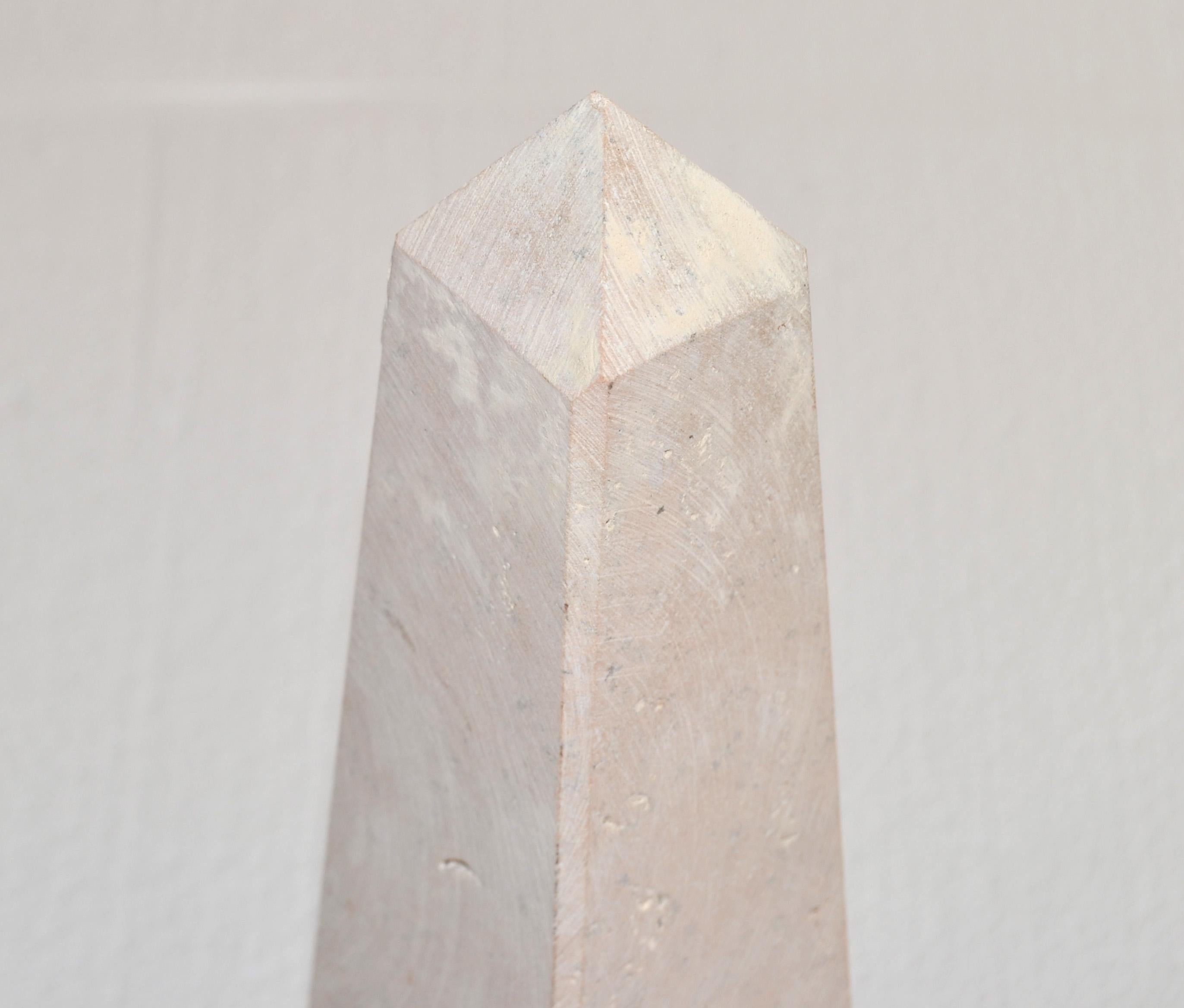 Travertine Stone Mediterrane Mid-Century Modern Obelisks Grand Your Style  For Sale 1
