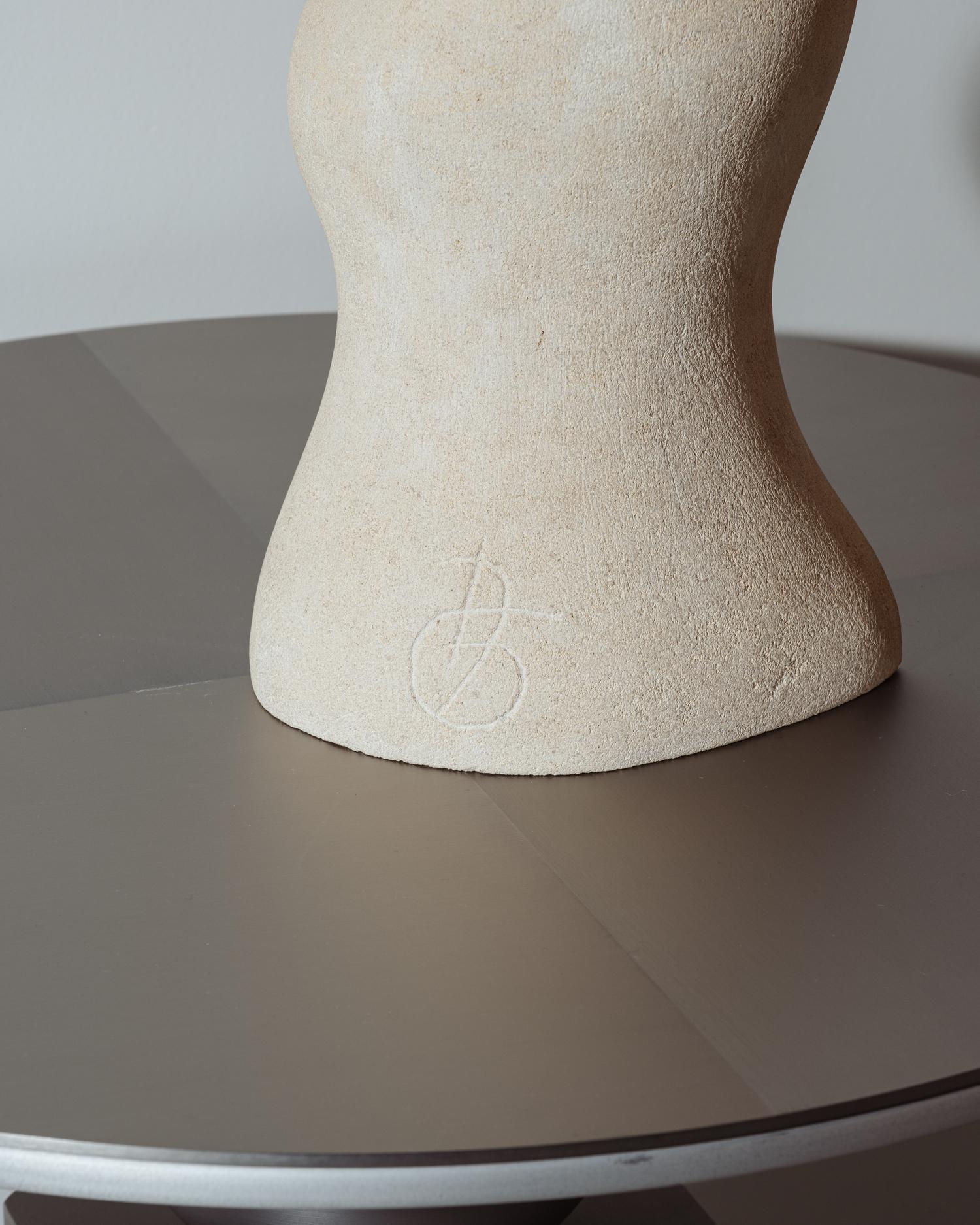 XX secolo Travertine stone sculpture, Albert Tormos, 1980s in vendita