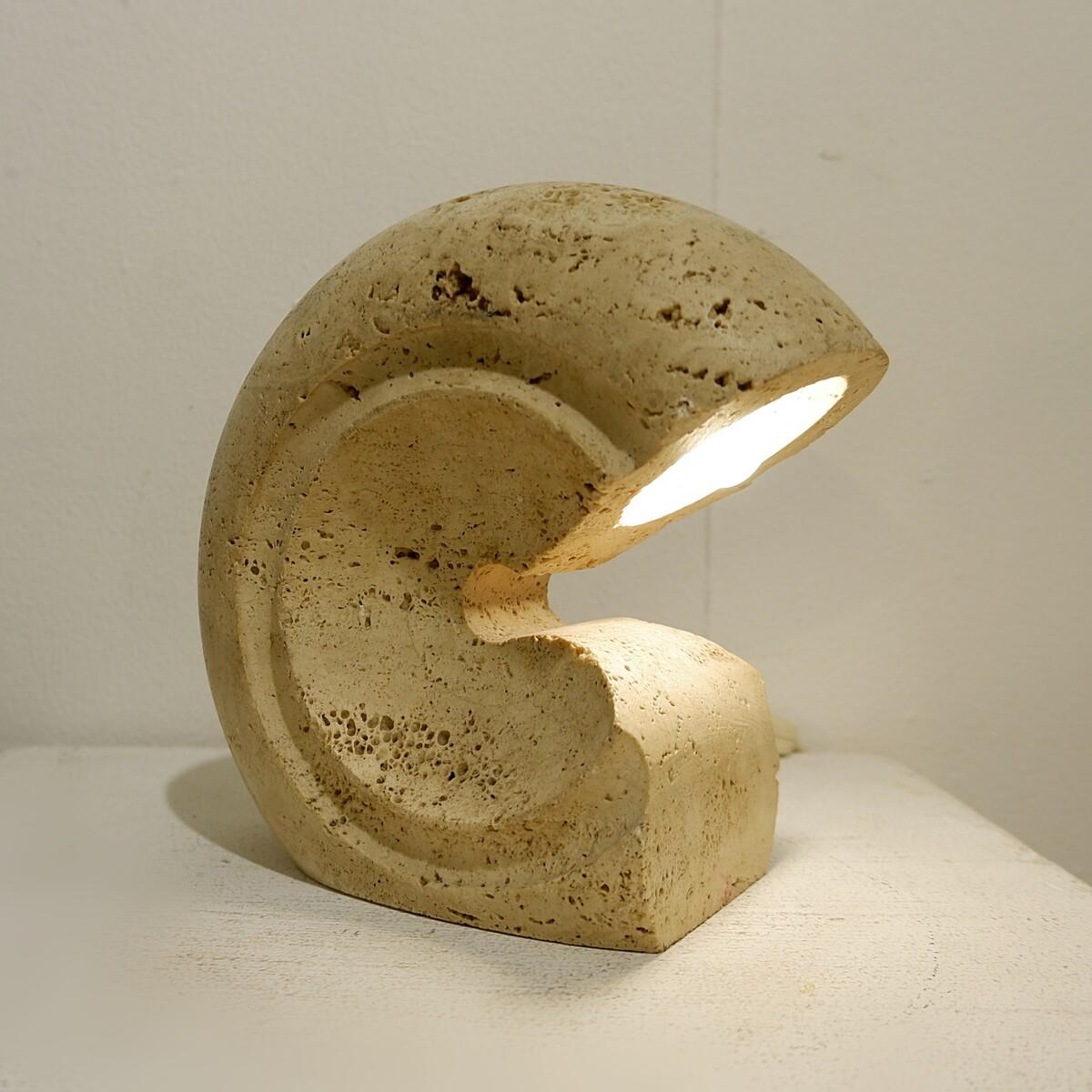 Travertine Table Lamp by Giuliano Cesari for Sormani, Italy, circa 1960 For Sale 5