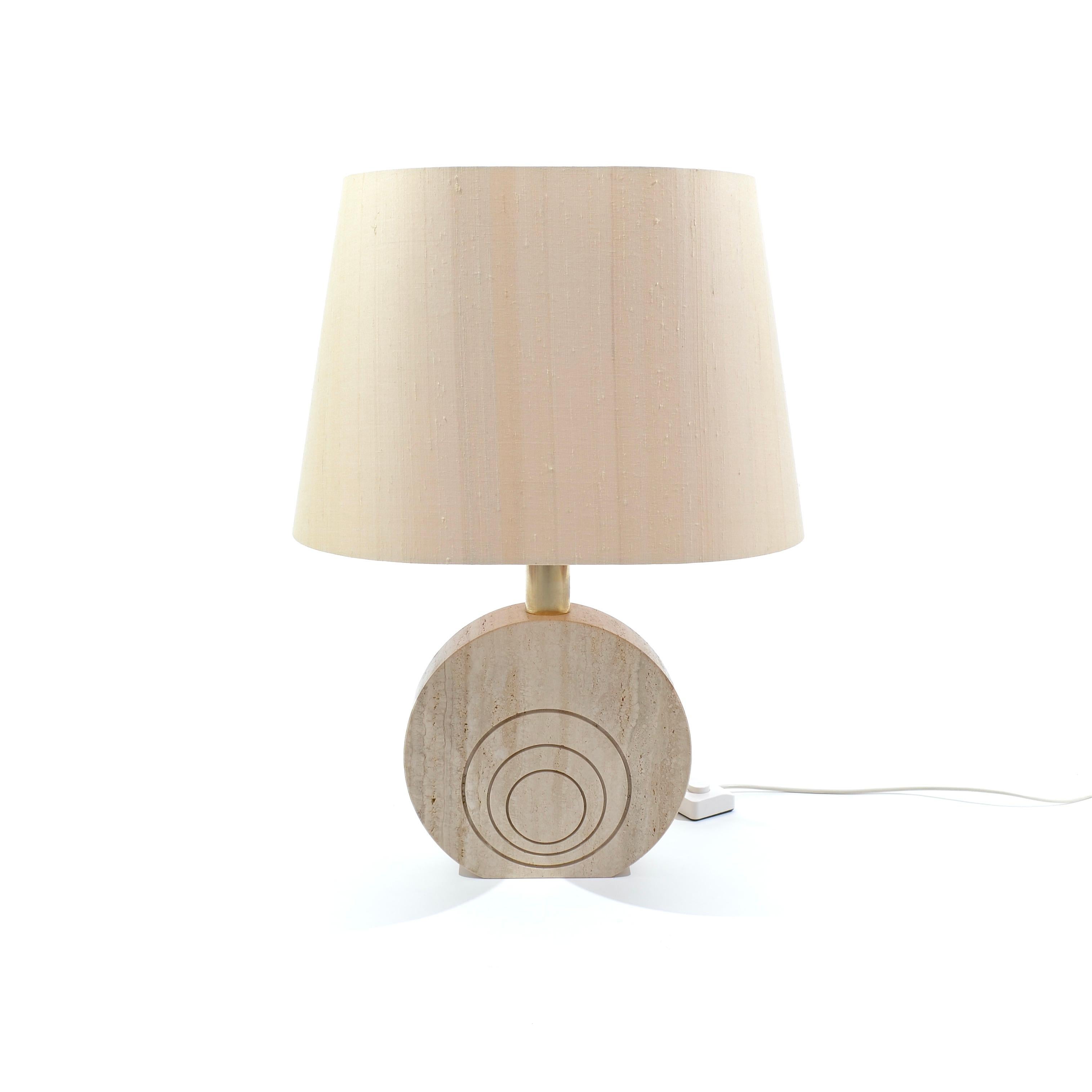 Travertine Table Lamp, Fratelli Mannelli, 1970's, Italy In Good Condition For Sale In La Tour-de-Peilz, CH