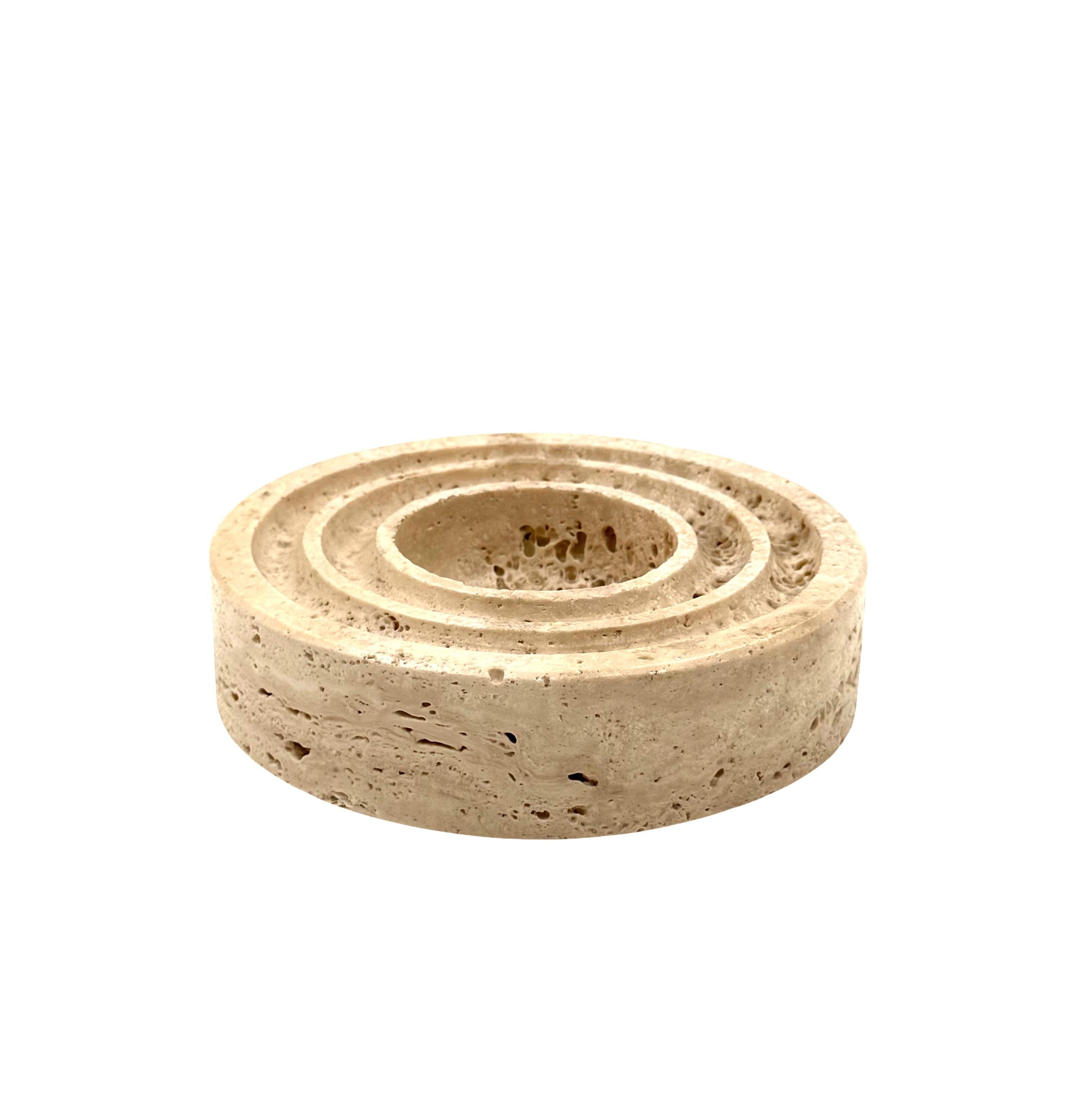 Travertine vide poche / ashtray, Cerri Nestore, Italy, 1970s in vendita 2