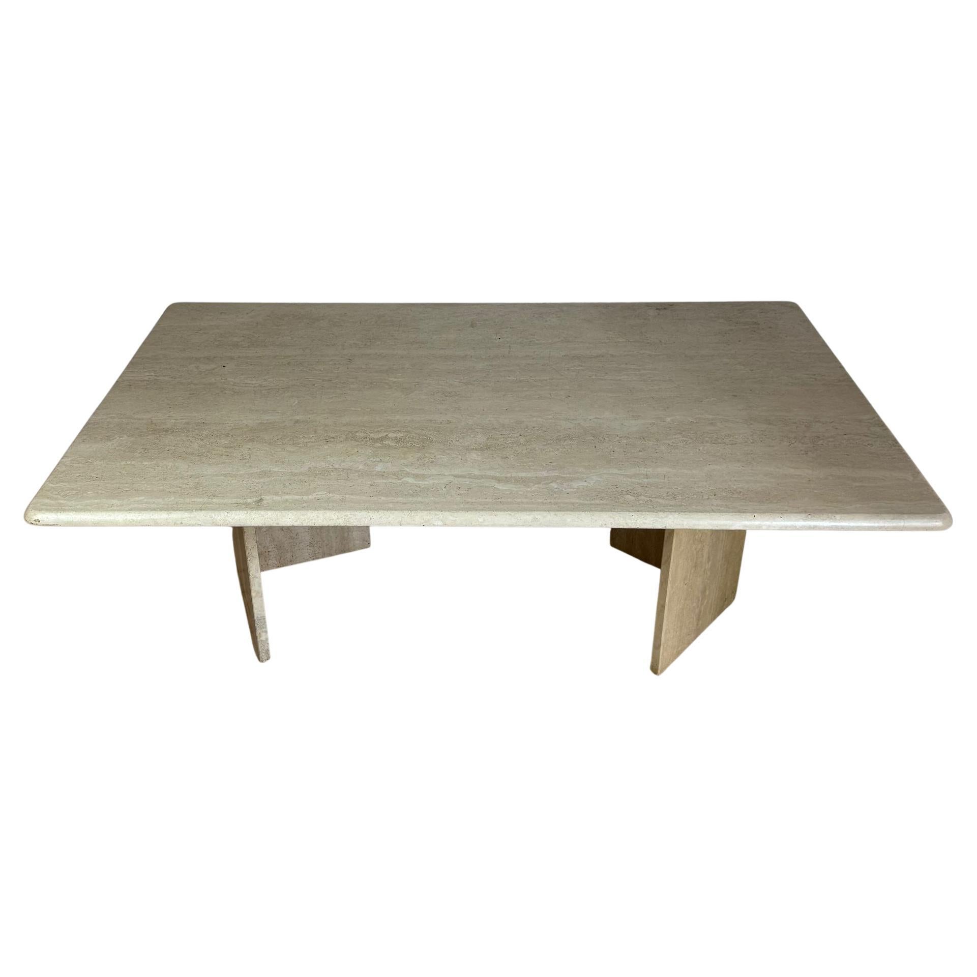 Travertine vintage coffee table in vendita