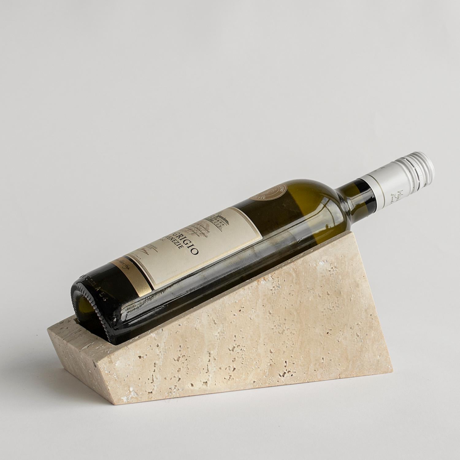 Botellero de vino de travertino Hecho a mano en venta