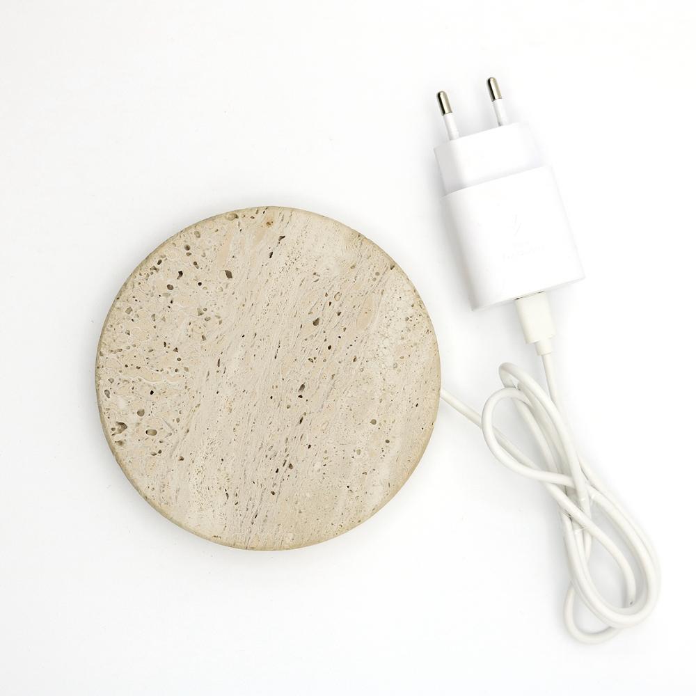 Europeo Base Travertino, piccola, caricatore wireless da 15W in vendita