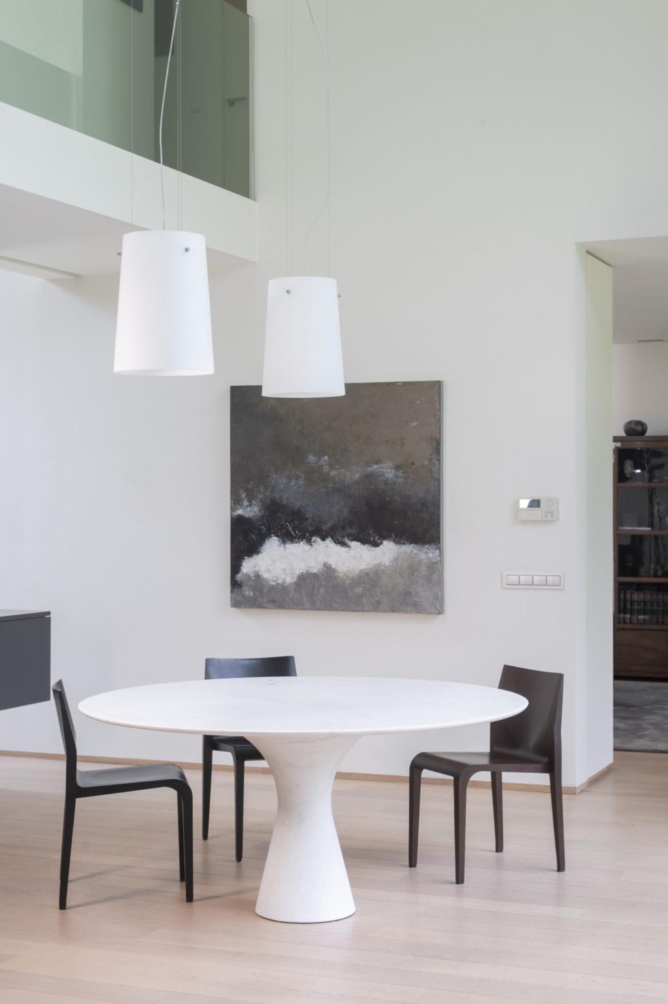 Table de salle à manger contemporaine en marbre Travertino Silver Refined 130/75 en vente 3