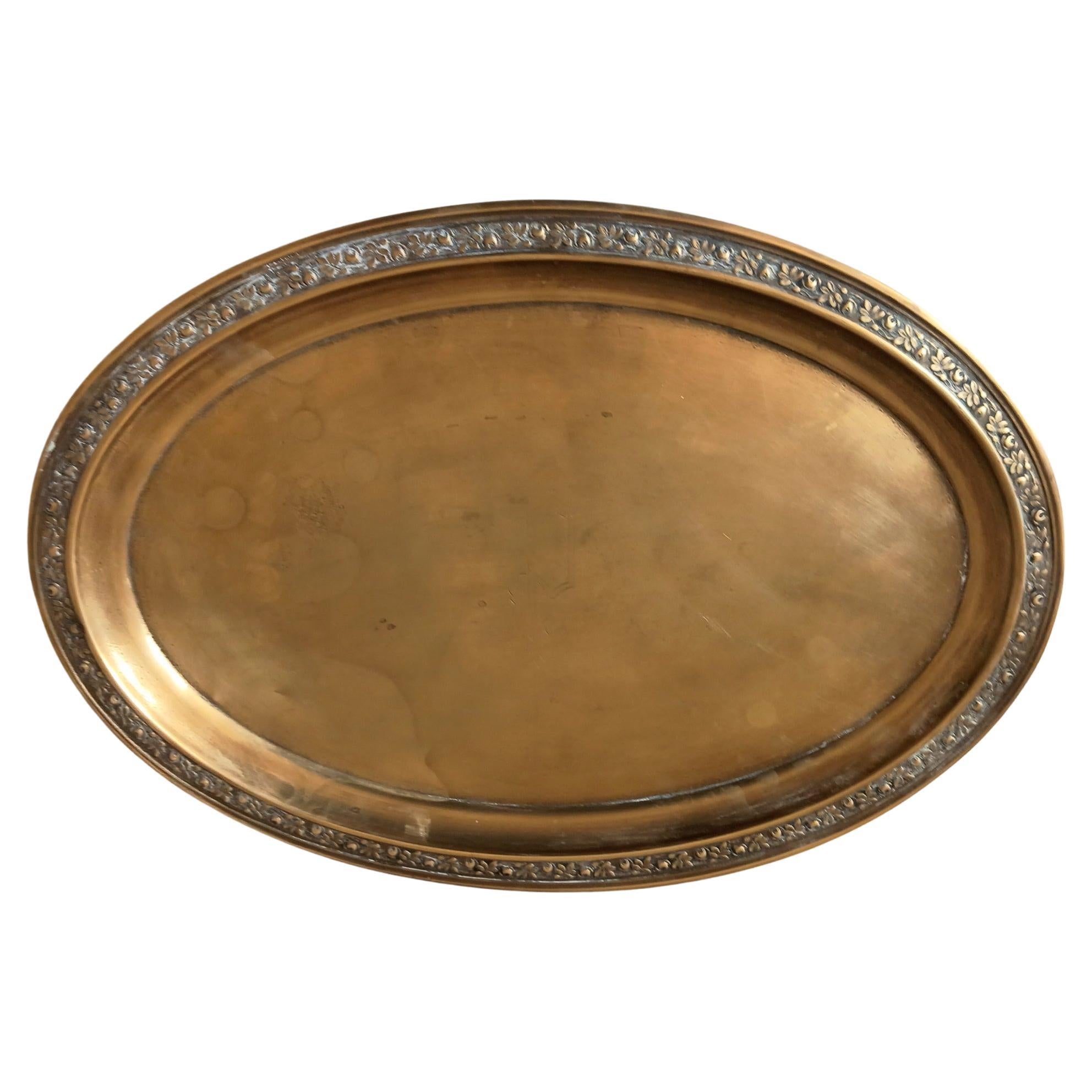 Tablett aus Bronze, oval, viktorianisch, mit dekorativem Lateral-Feston im Angebot