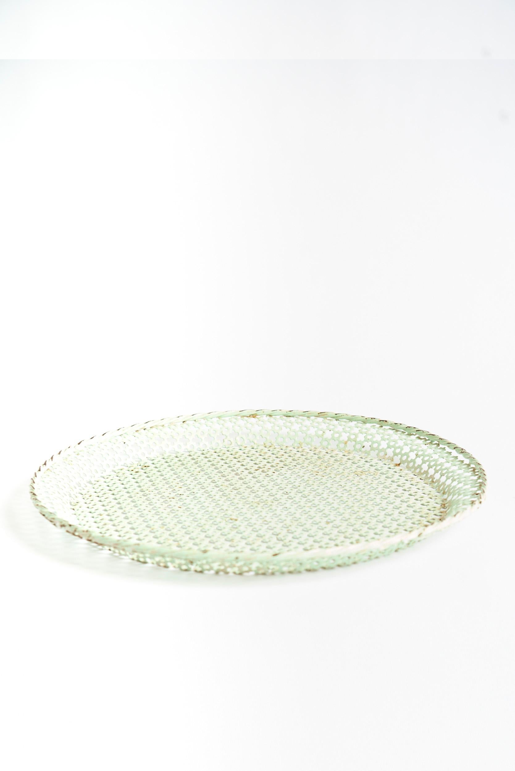 Mid-Century Modern Plateau Mathieu Mategot en vente